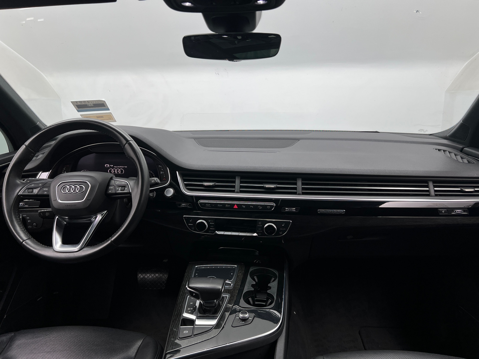 Thumbnail: 2019 Audi Q7 - 3