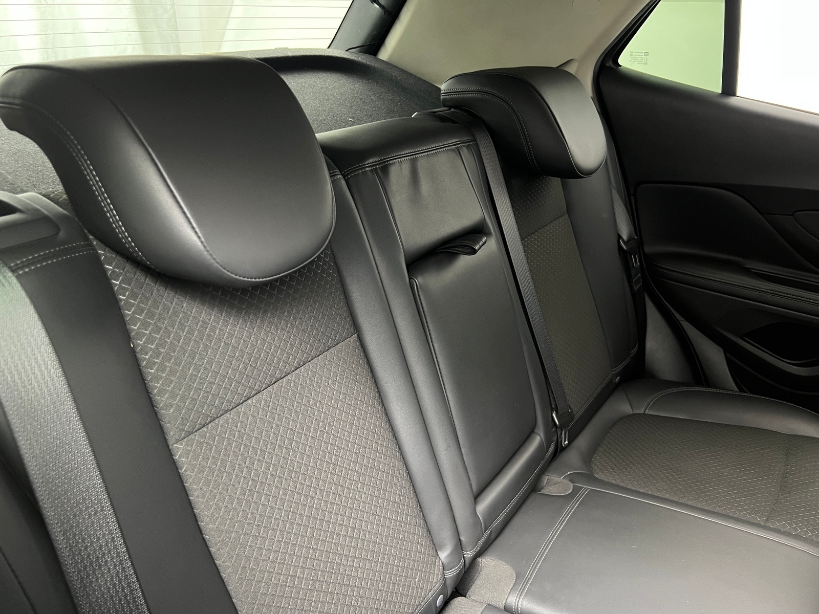 Thumbnail: 2020 Buick Encore - 5