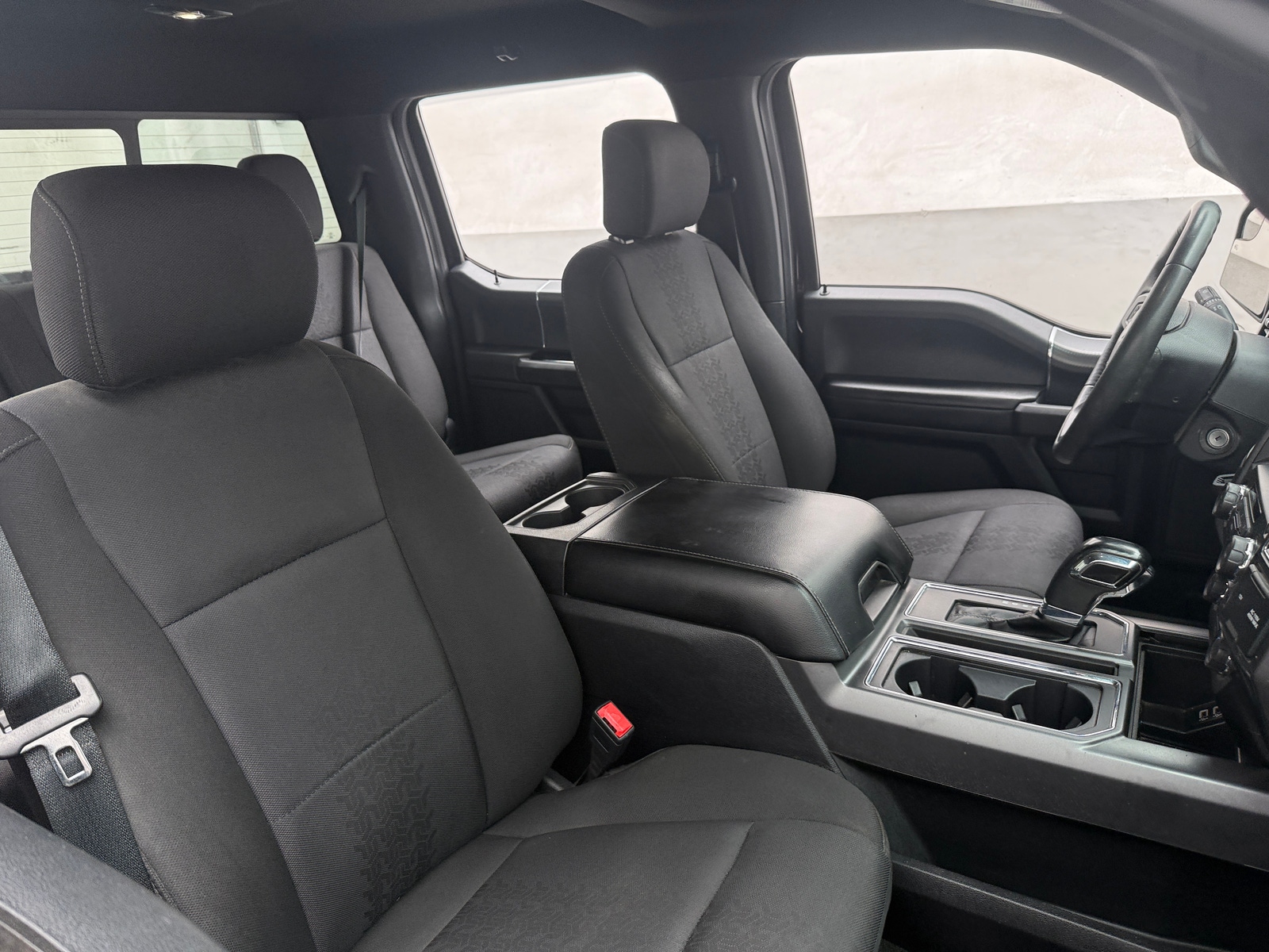 Thumbnail: 2020 Ford Econoline - 2