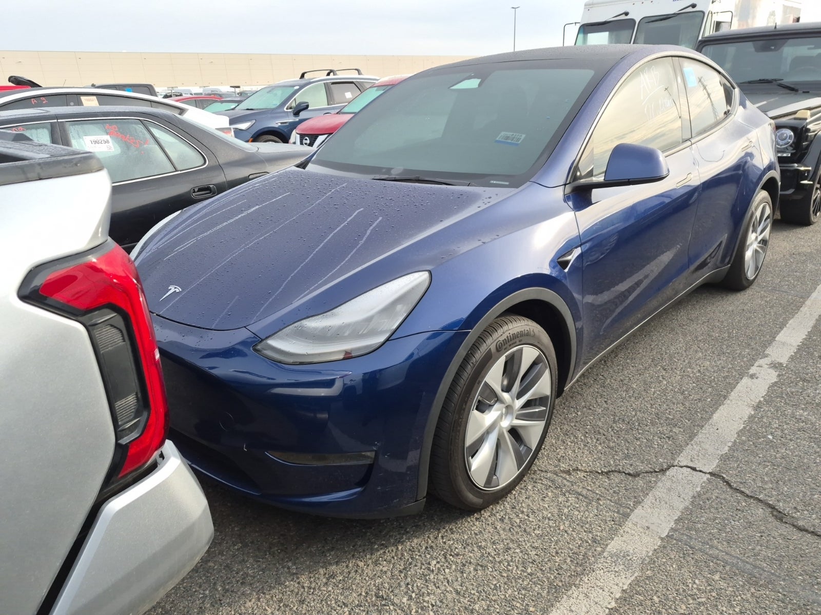 2023 Tesla Model Y Long Range