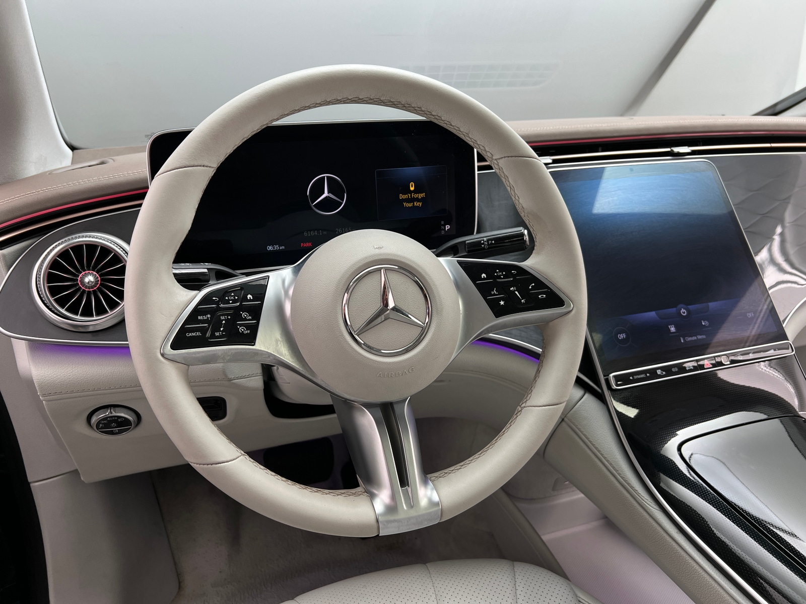 Thumbnail: 2023 Mercedes-Benz EQE - 4