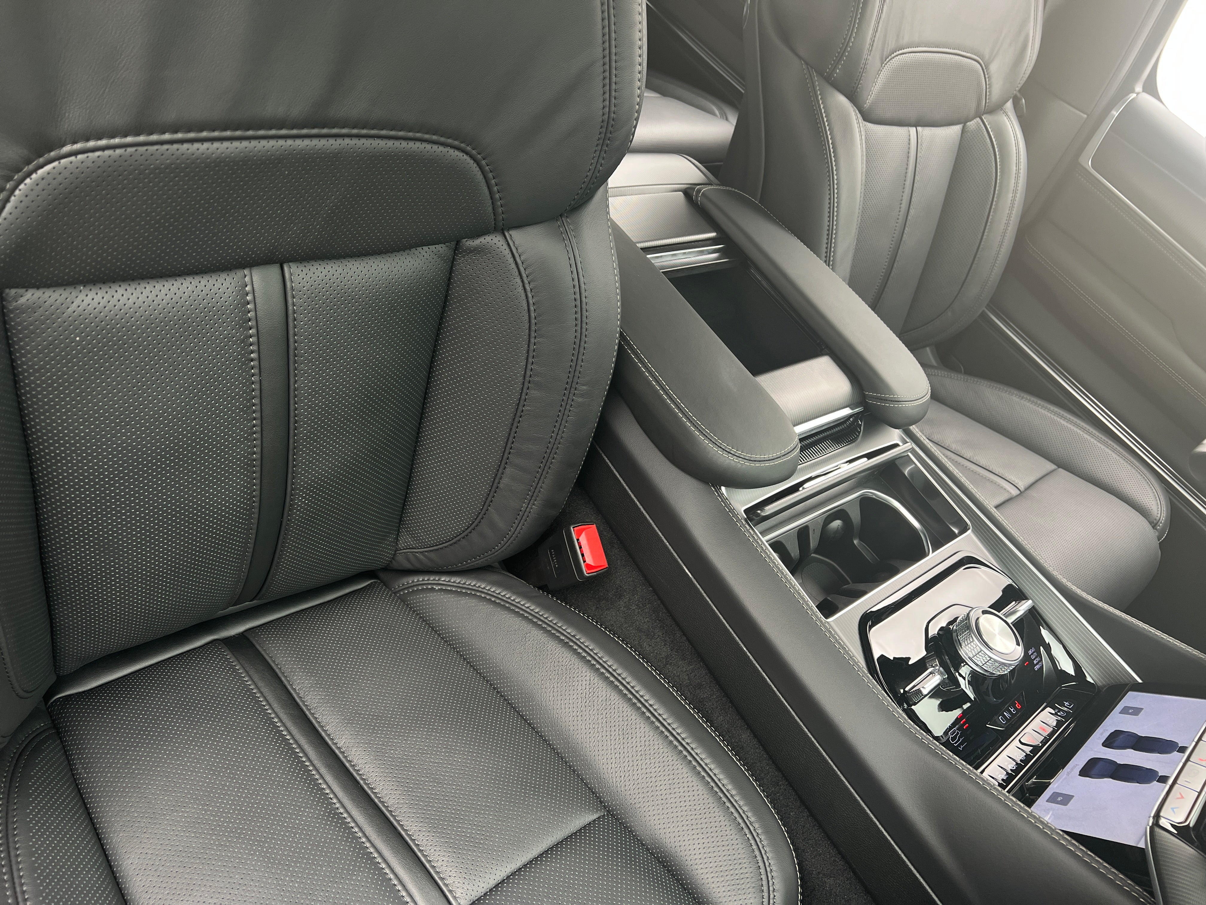 2026 Jeep Grand Wagoneer L