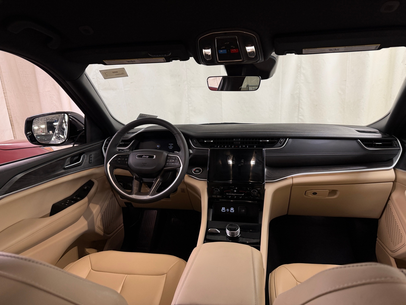 Thumbnail: 2025 Jeep Grand Cherokee L - 2