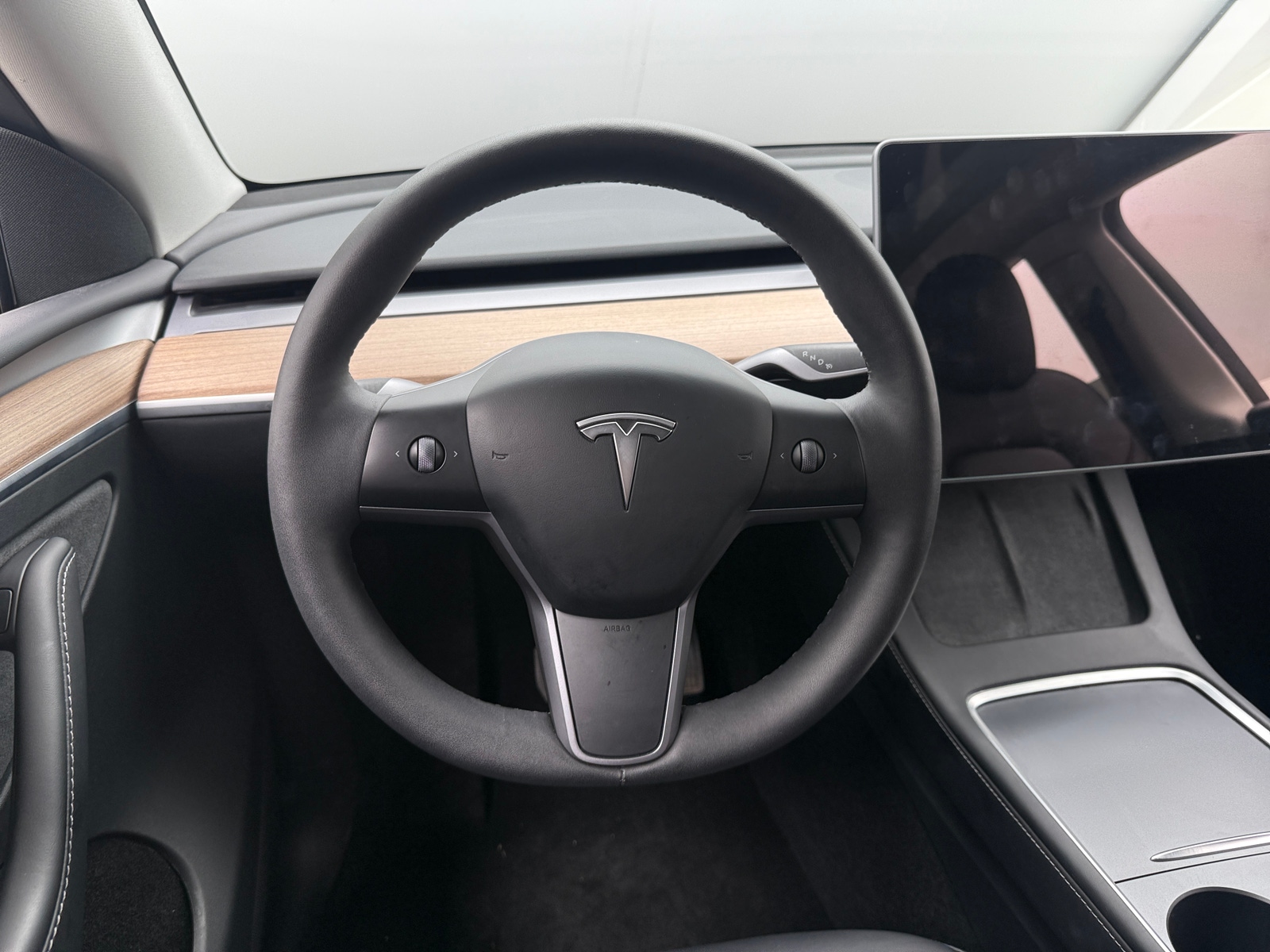 Thumbnail: 2023 Tesla Model Y - 4