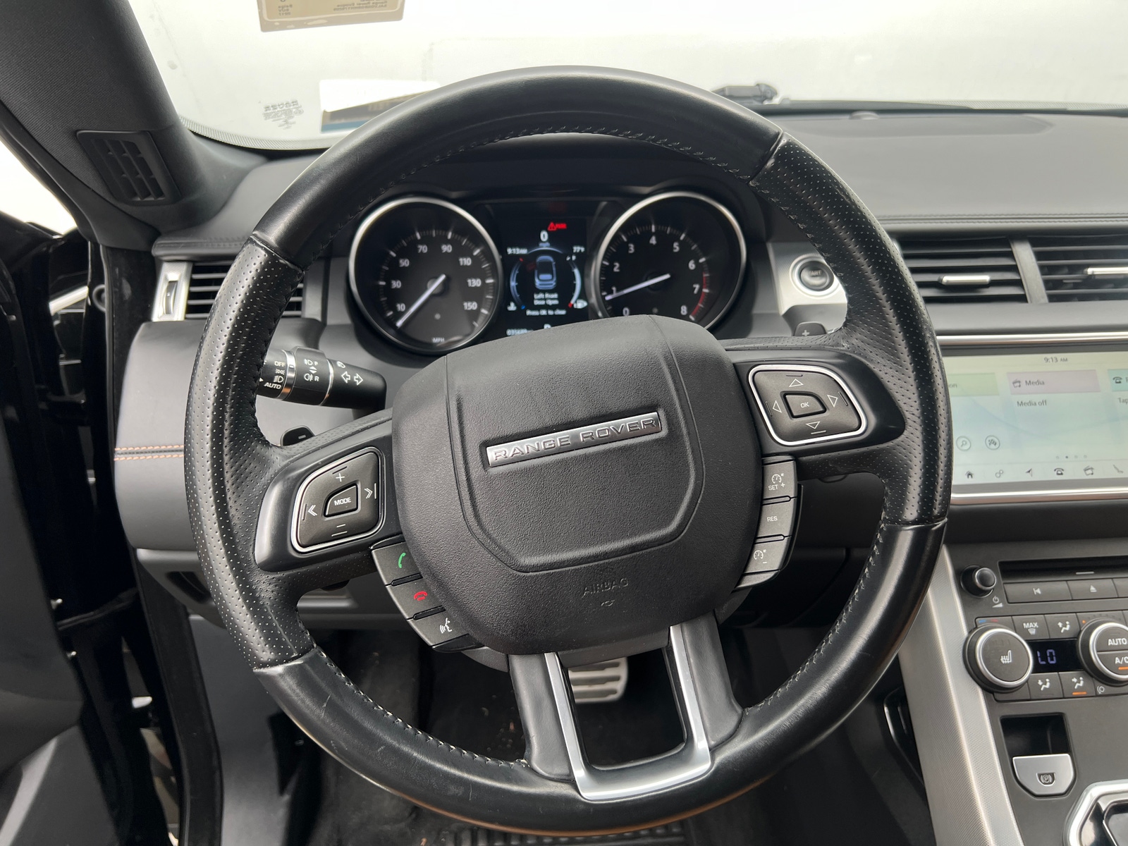 Thumbnail: 2017 Land Rover Range Rover Evoque - 3