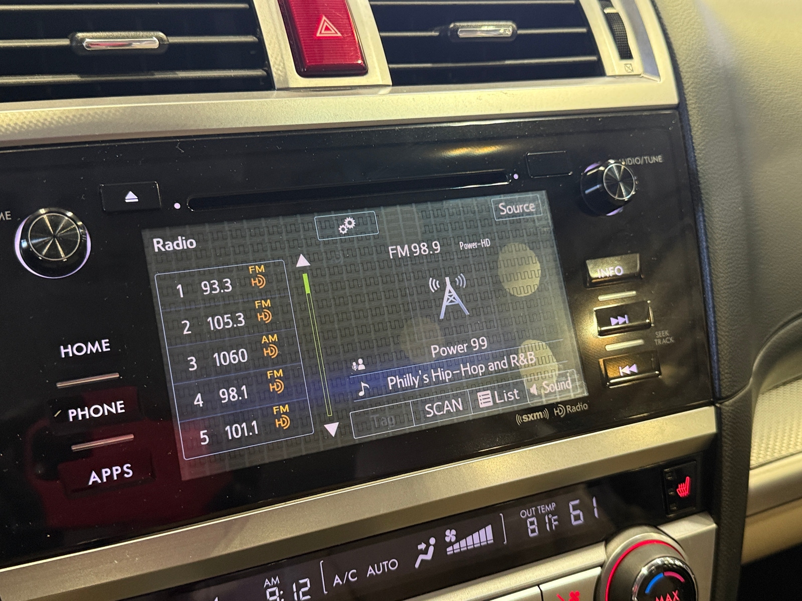 Thumbnail: 2016 Subaru Legacy - 4