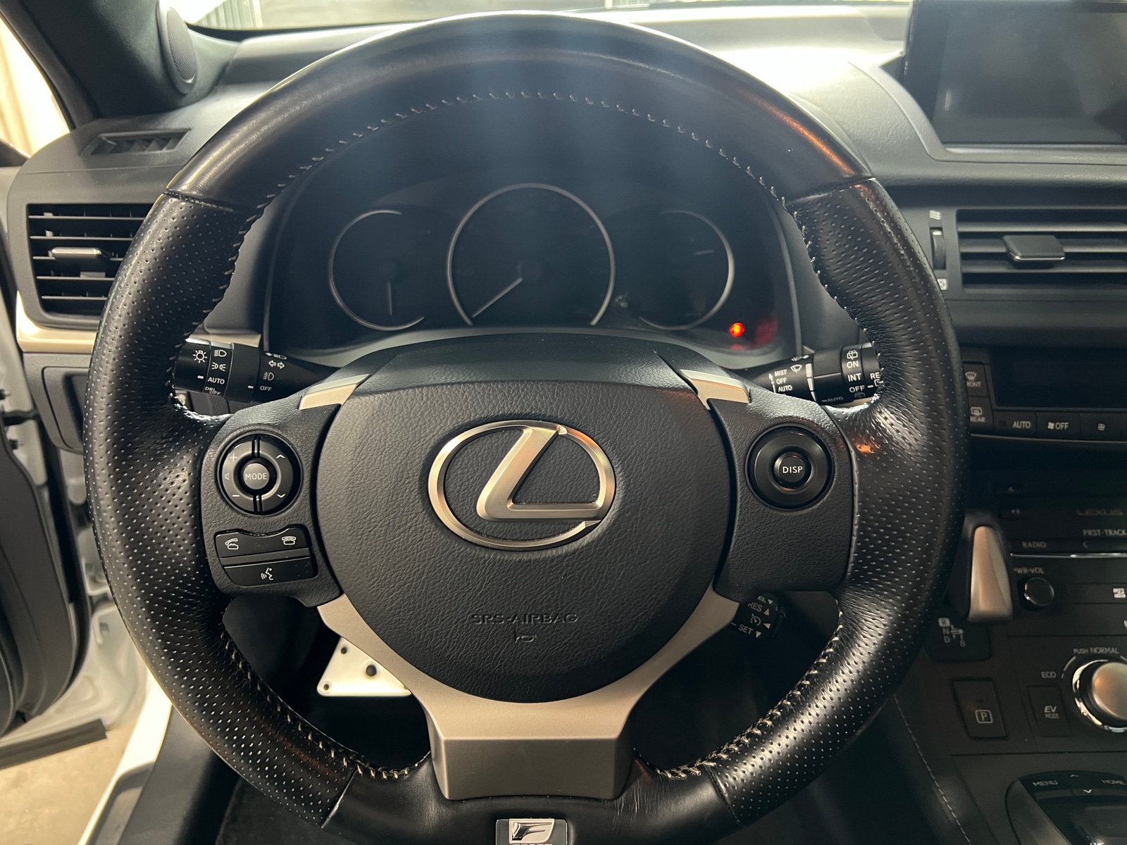 Thumbnail: 2017 Lexus CT - 5