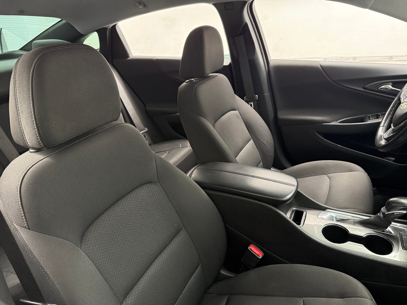 Thumbnail: 2021 Chevrolet Malibu - 2