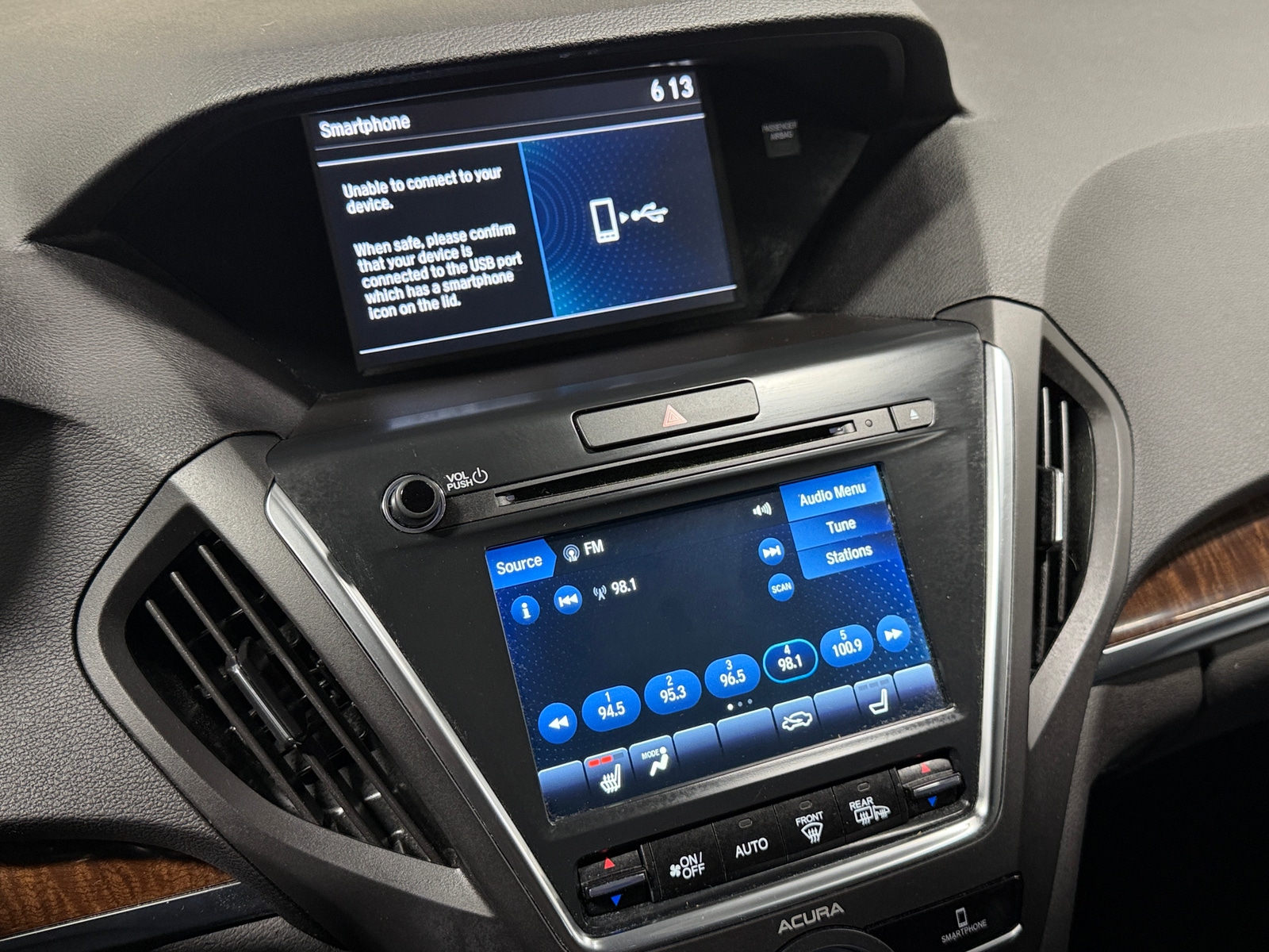 Thumbnail: 2019 Acura MDX - 3