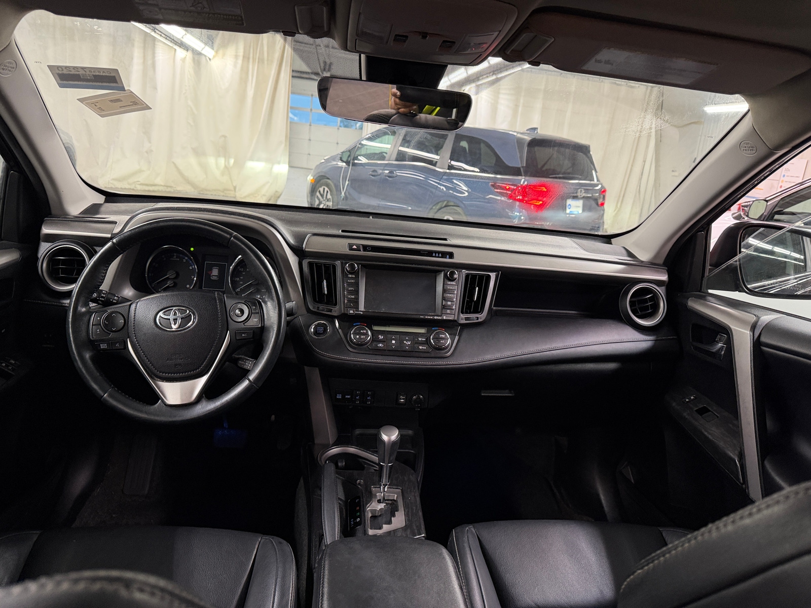 Thumbnail: 2017 Toyota RAV4 - 2