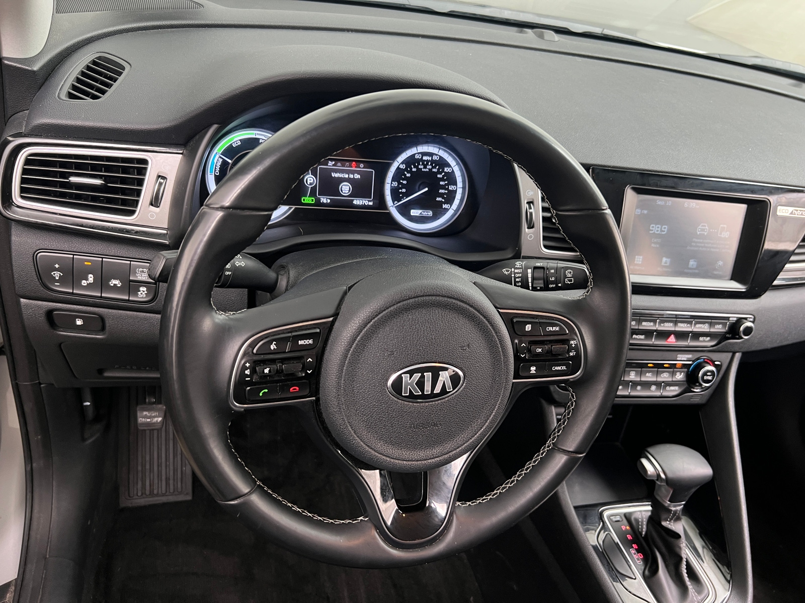 Thumbnail: 2018 Kia Niro - 5