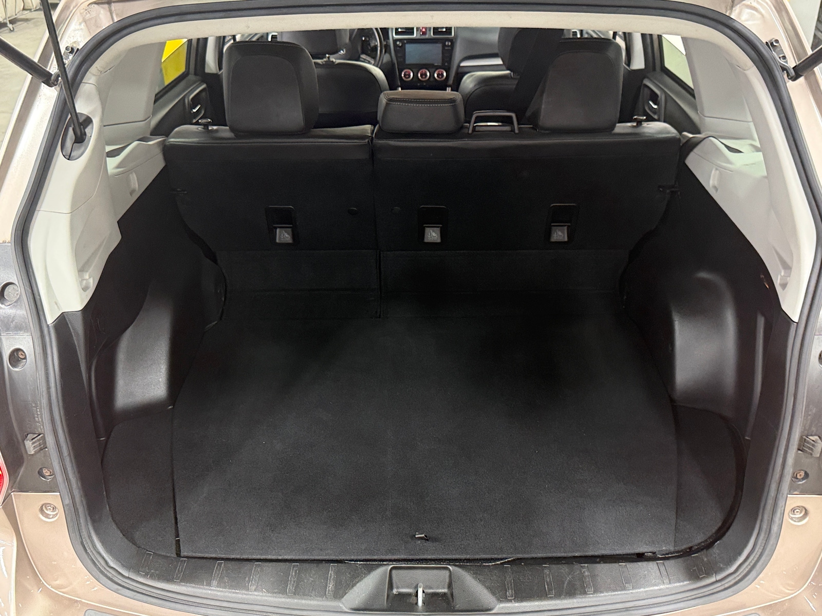 Thumbnail: 2016 Subaru Forester - 6