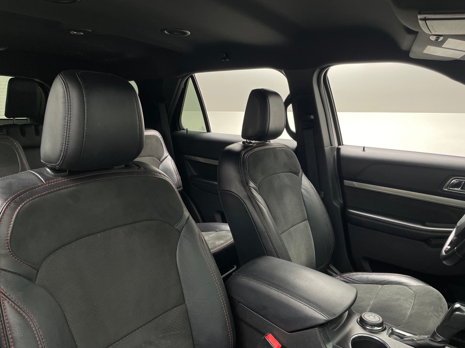 Thumbnail: 2019 Ford Explorer - 2