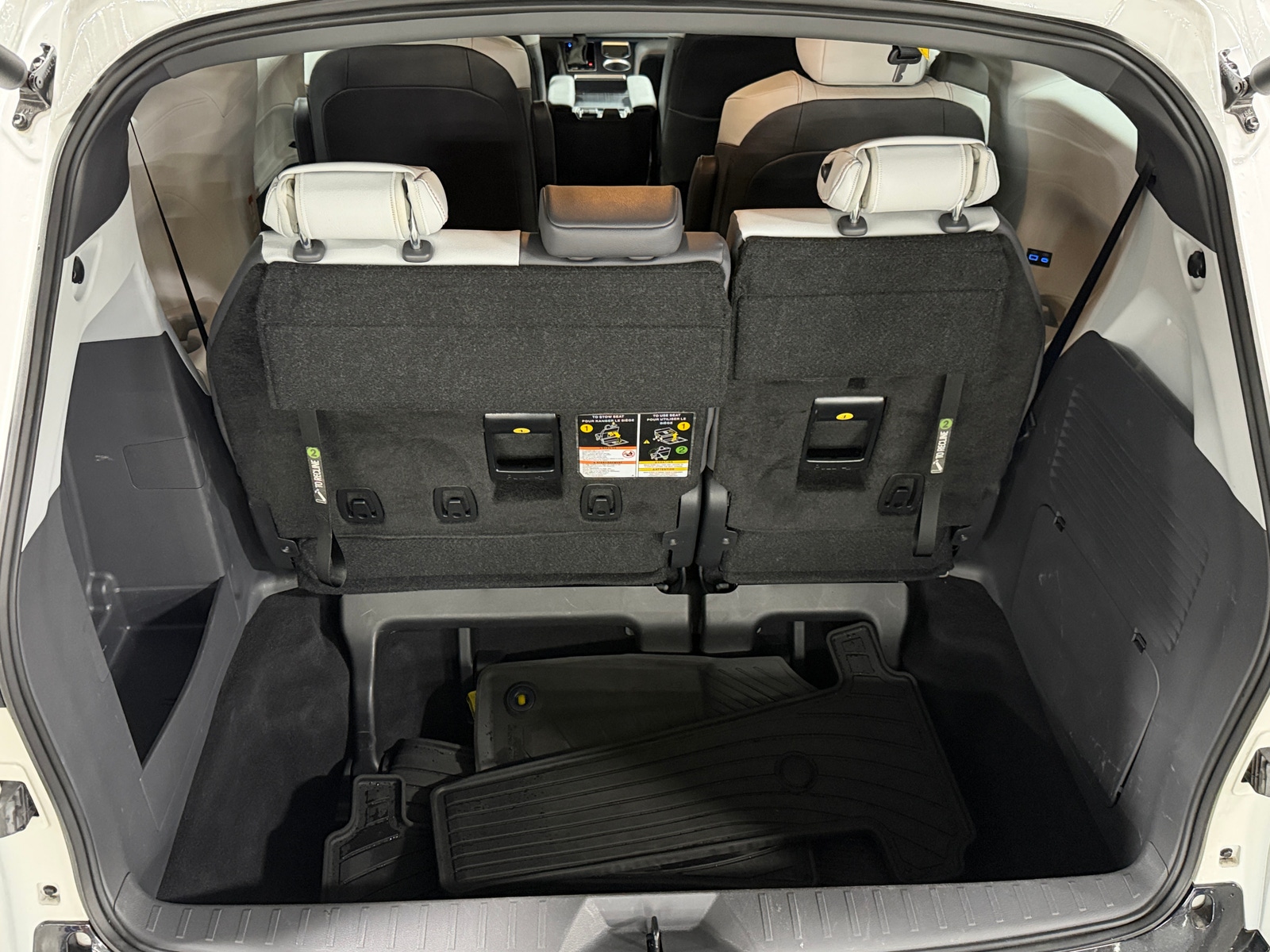 Thumbnail: 2024 Toyota Sienna - 7