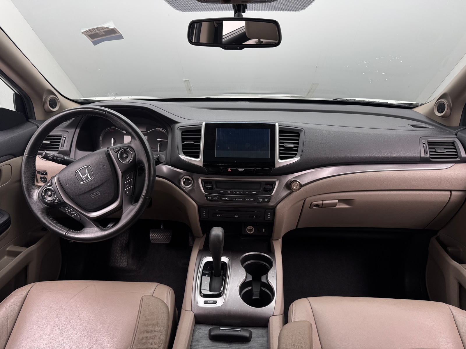 Thumbnail: 2016 Honda Pilot - 2