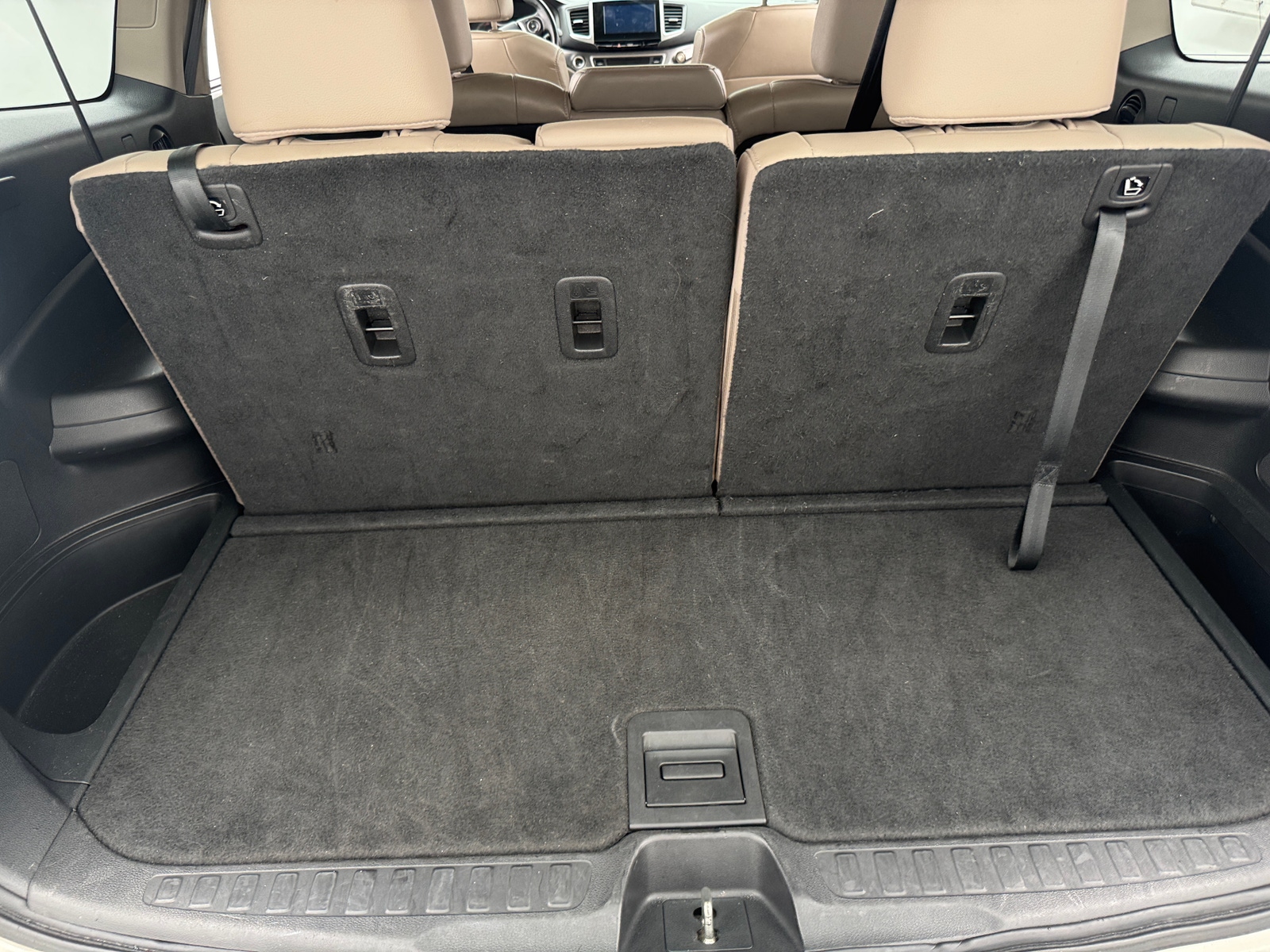 Thumbnail: 2016 Honda Pilot - 6