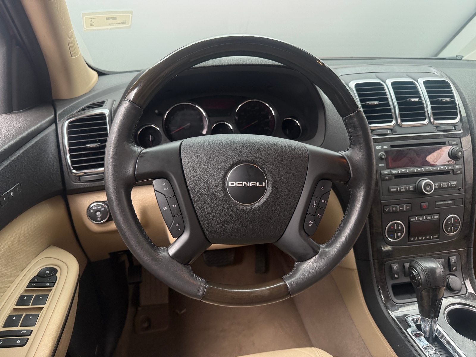 Thumbnail: 2012 GMC Acadia - 4