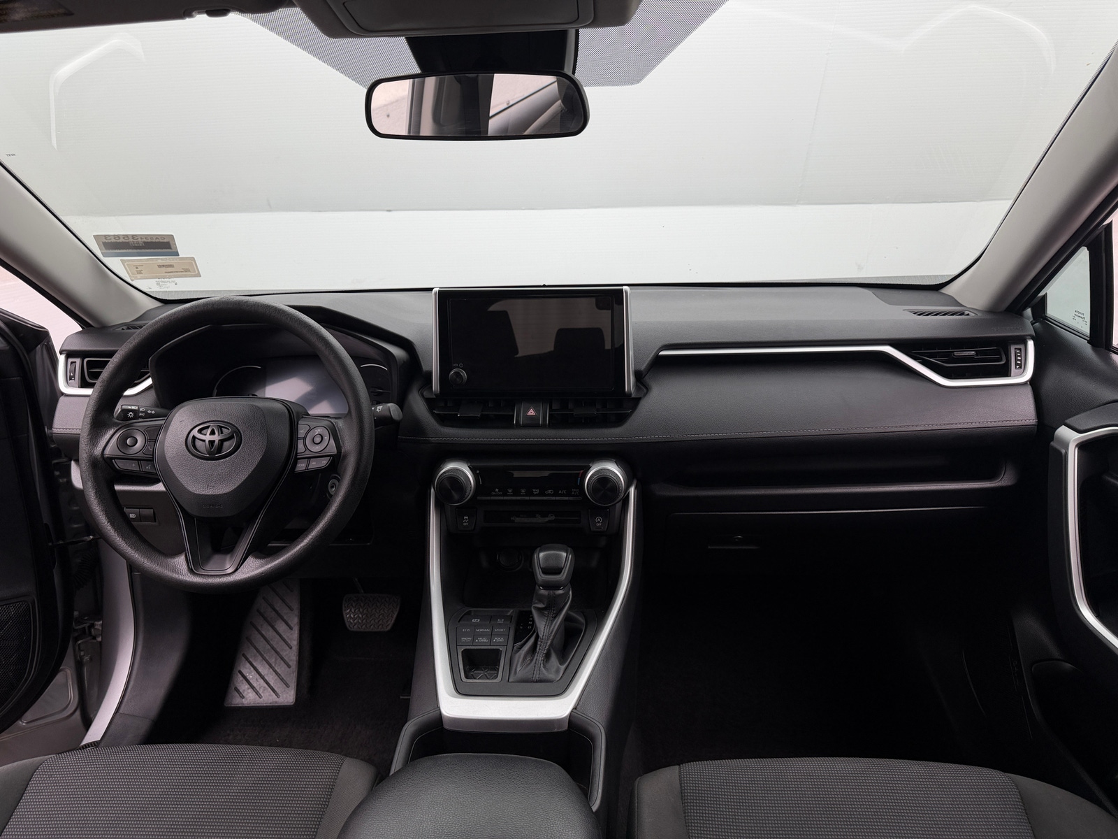 Thumbnail: 2023 Toyota RAV4 - 3