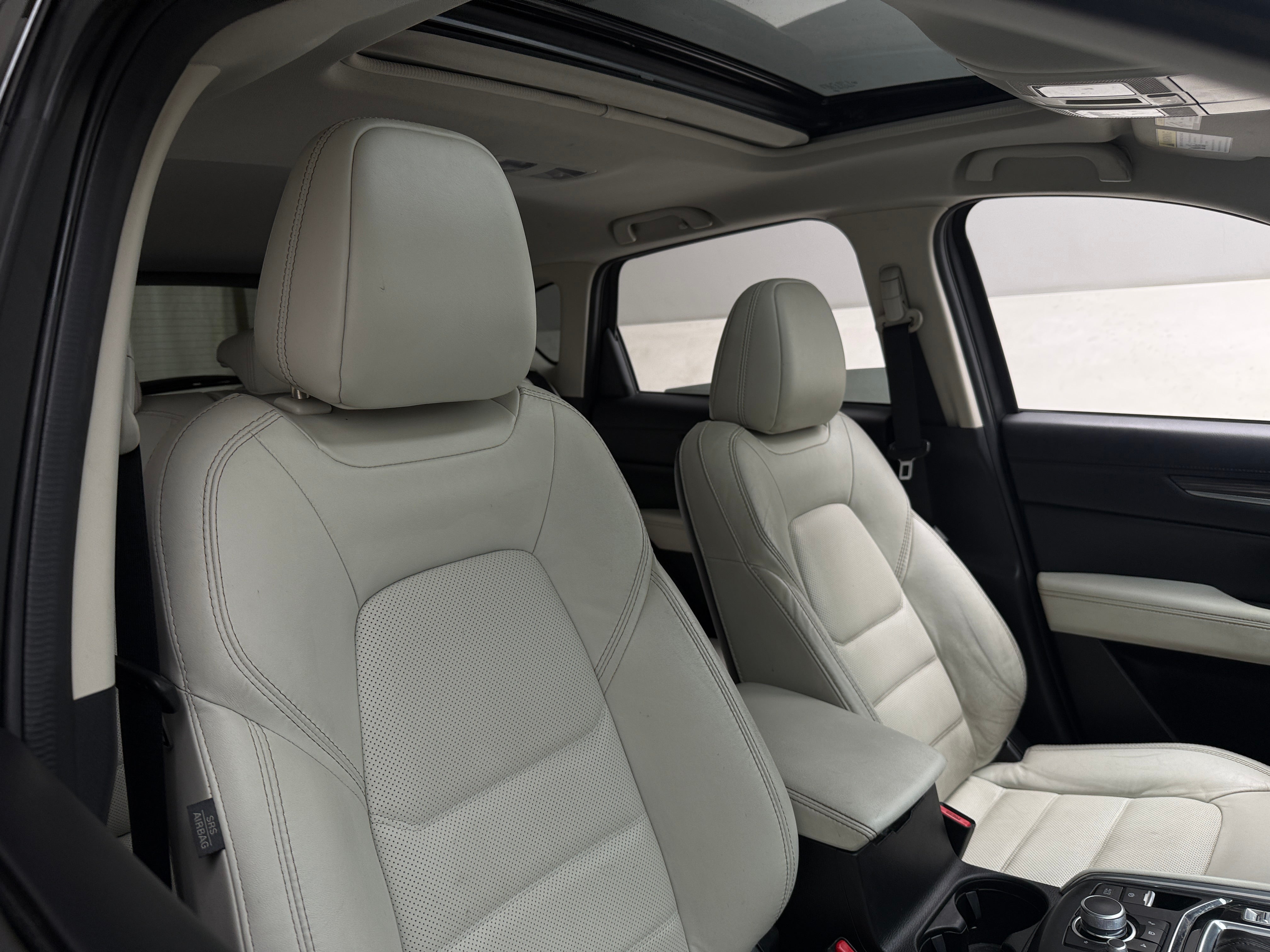 2023 Mazda CX-5 S Premium package