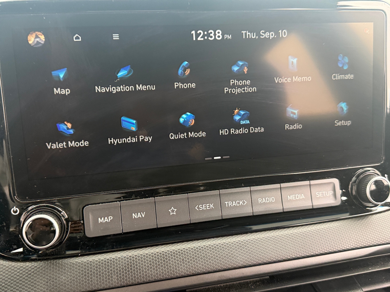 Thumbnail: 2023 Hyundai Kona - 4