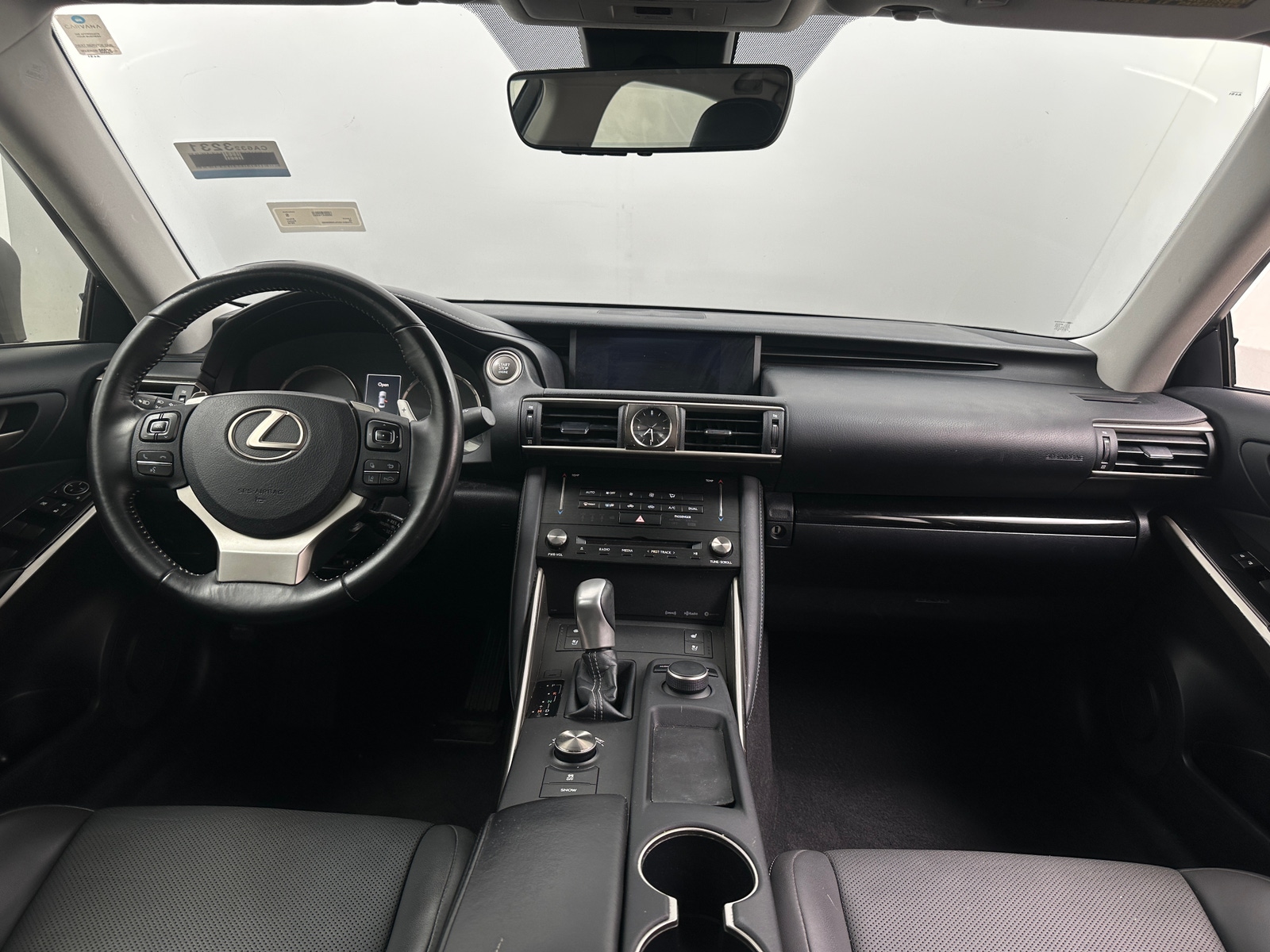 Thumbnail: 2018 Lexus IS - 3