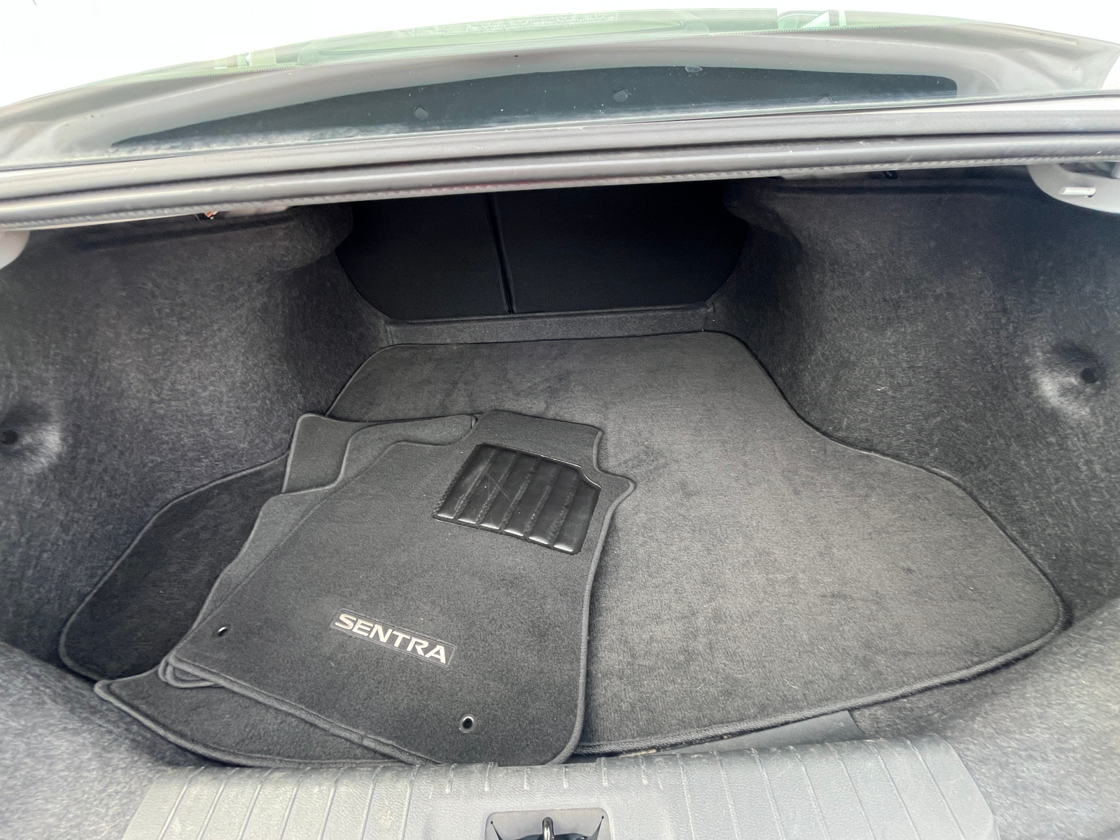 Thumbnail: 2025 Nissan Sentra - 6