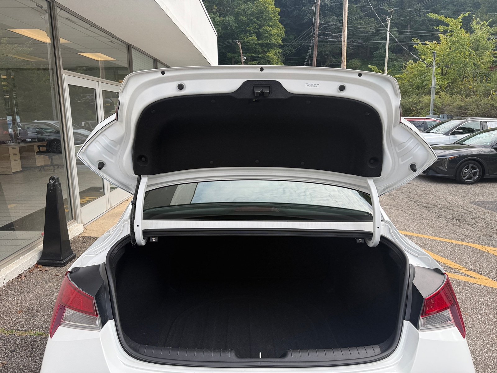 Thumbnail: 2026 Hyundai Elantra - 6