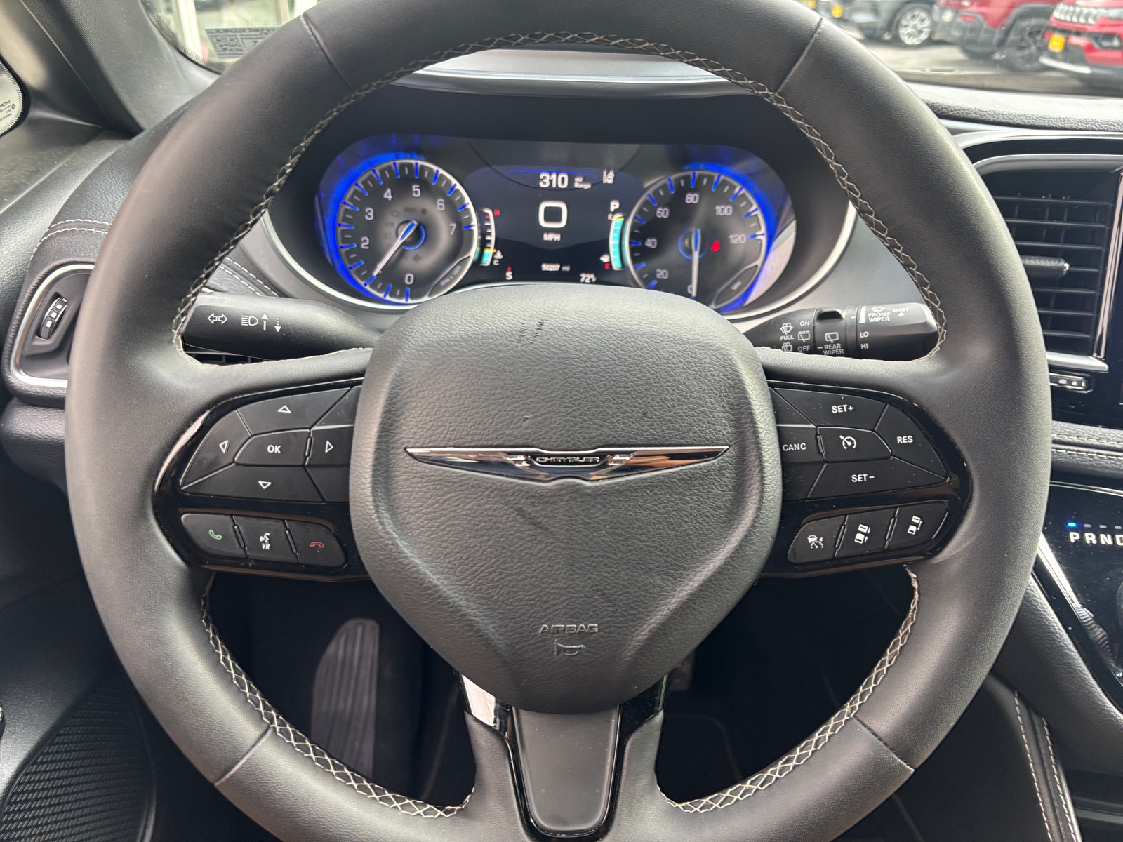 Thumbnail: 2025 Chrysler Pacifica - 5