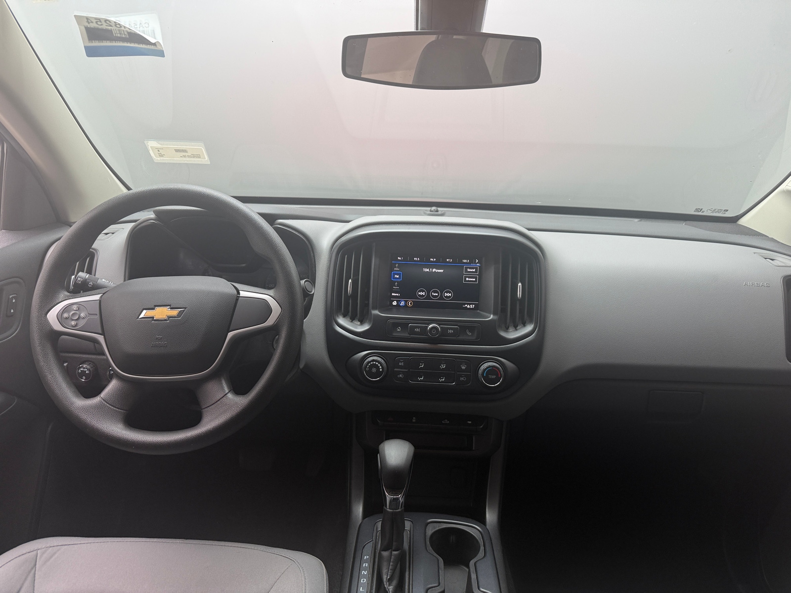 Thumbnail: 2022 Chevrolet Colorado - 3