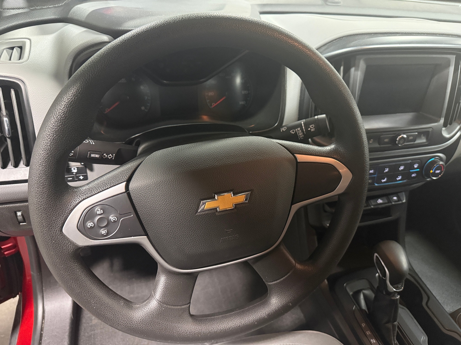 Thumbnail: 2022 Chevrolet Colorado - 5