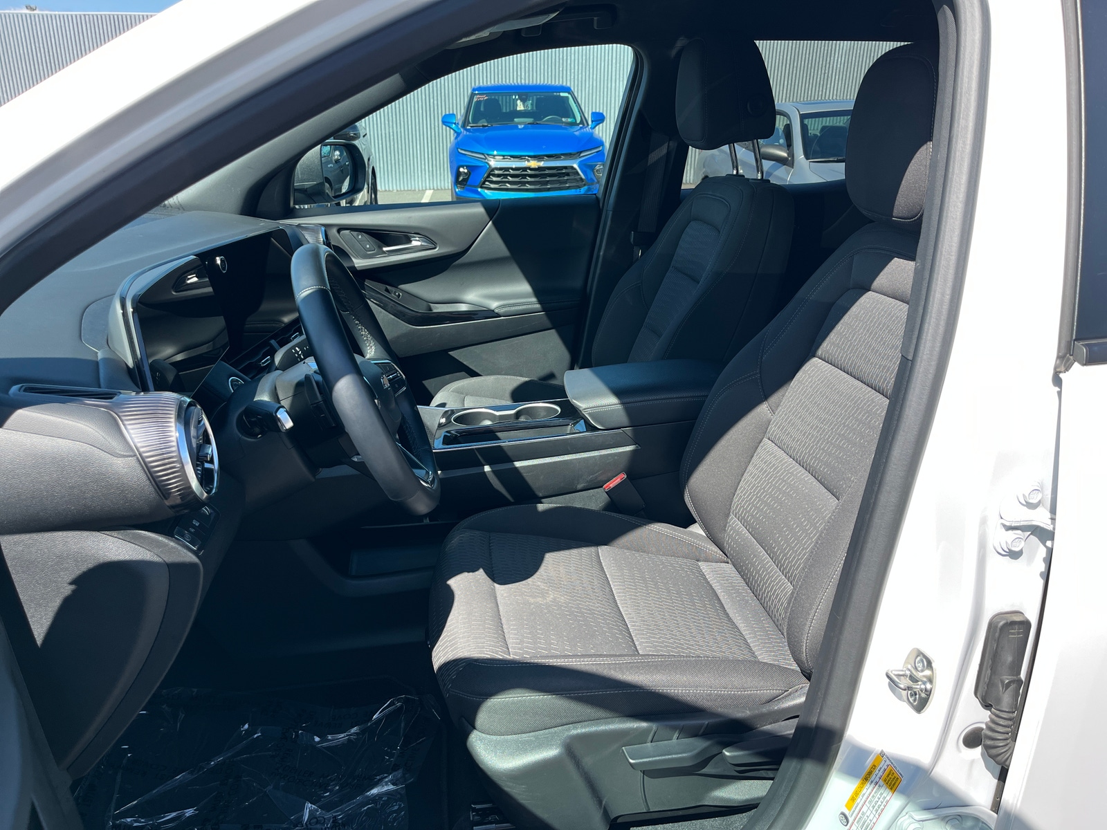 Thumbnail: 2025 Chevrolet Equinox - 2