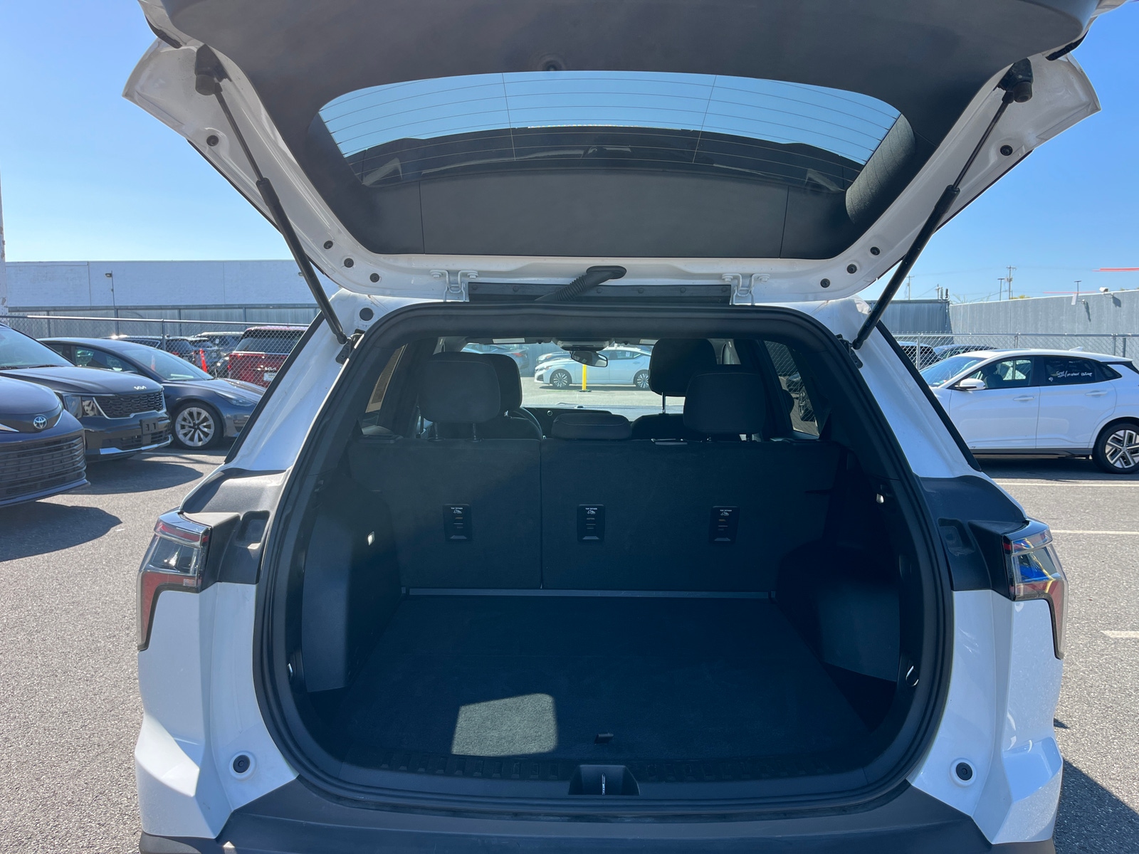 Thumbnail: 2025 Chevrolet Equinox - 6