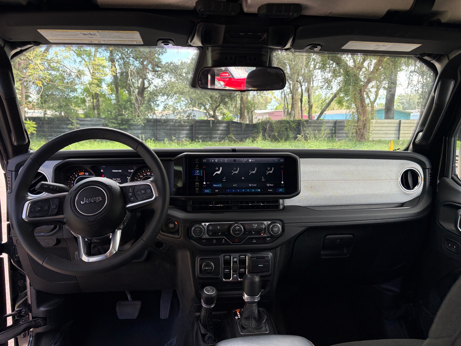Thumbnail: 2025 Jeep Wrangler - 3