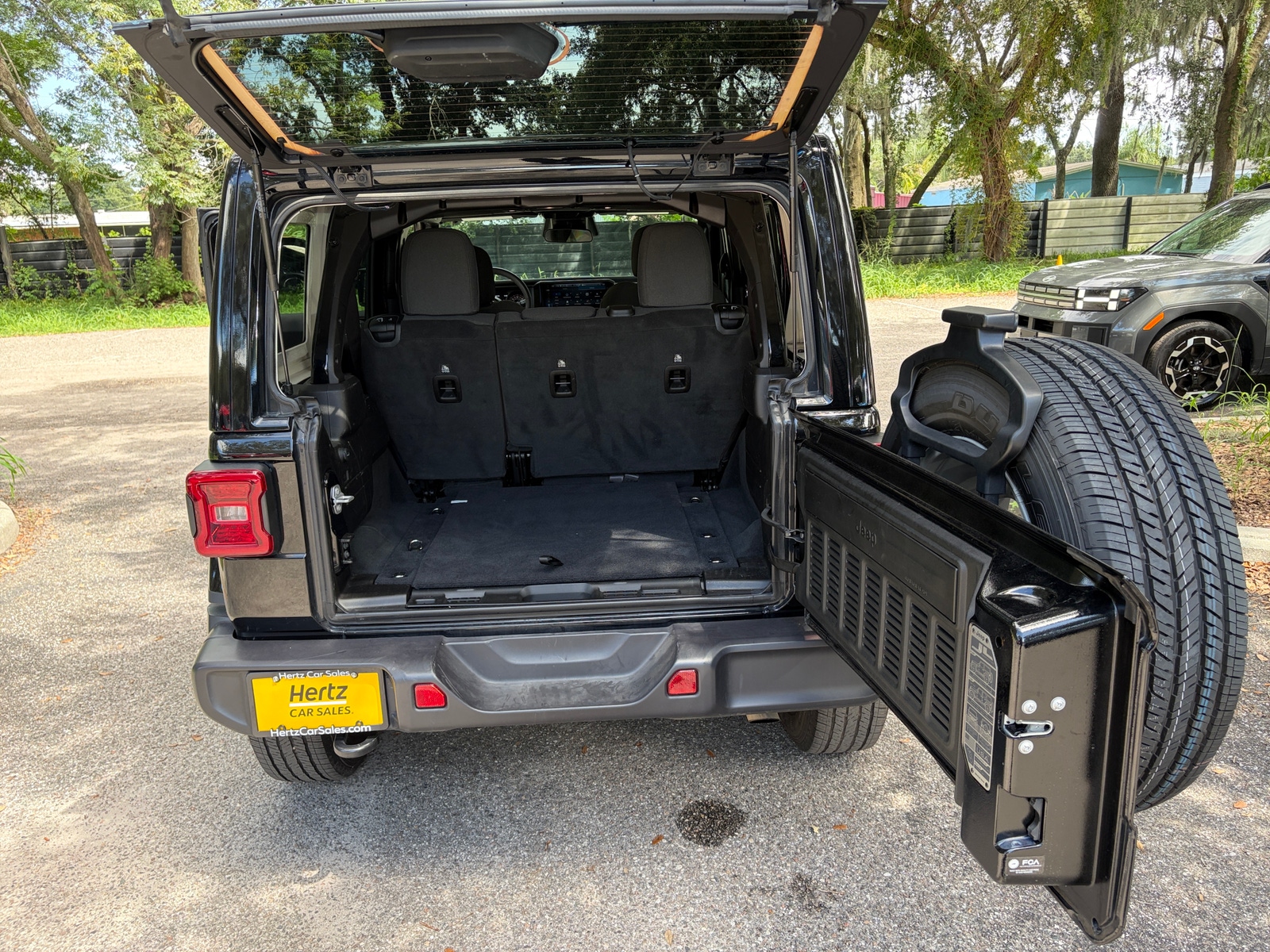 Thumbnail: 2025 Jeep Wrangler - 6