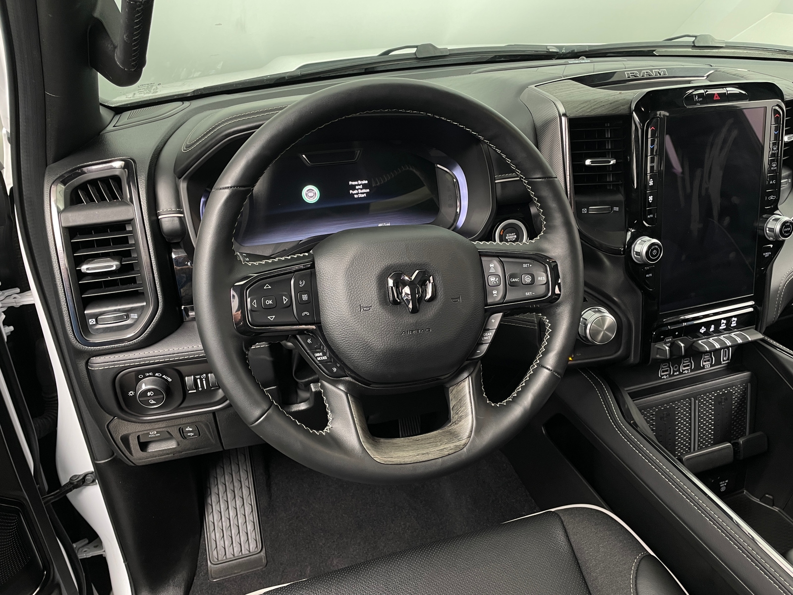 Thumbnail: 2026 RAM 1500 - 4