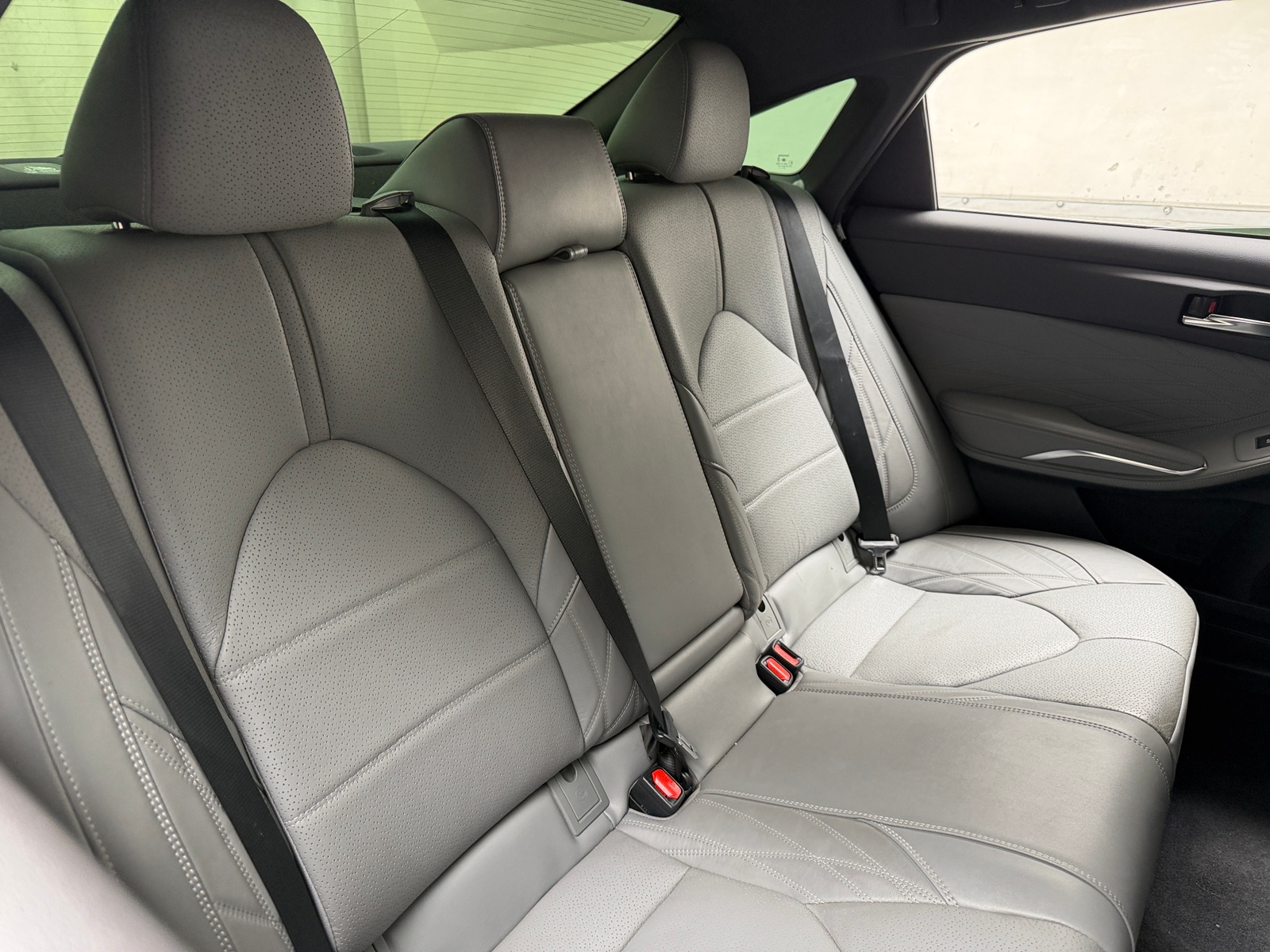Thumbnail: 2019 Toyota Avalon - 5