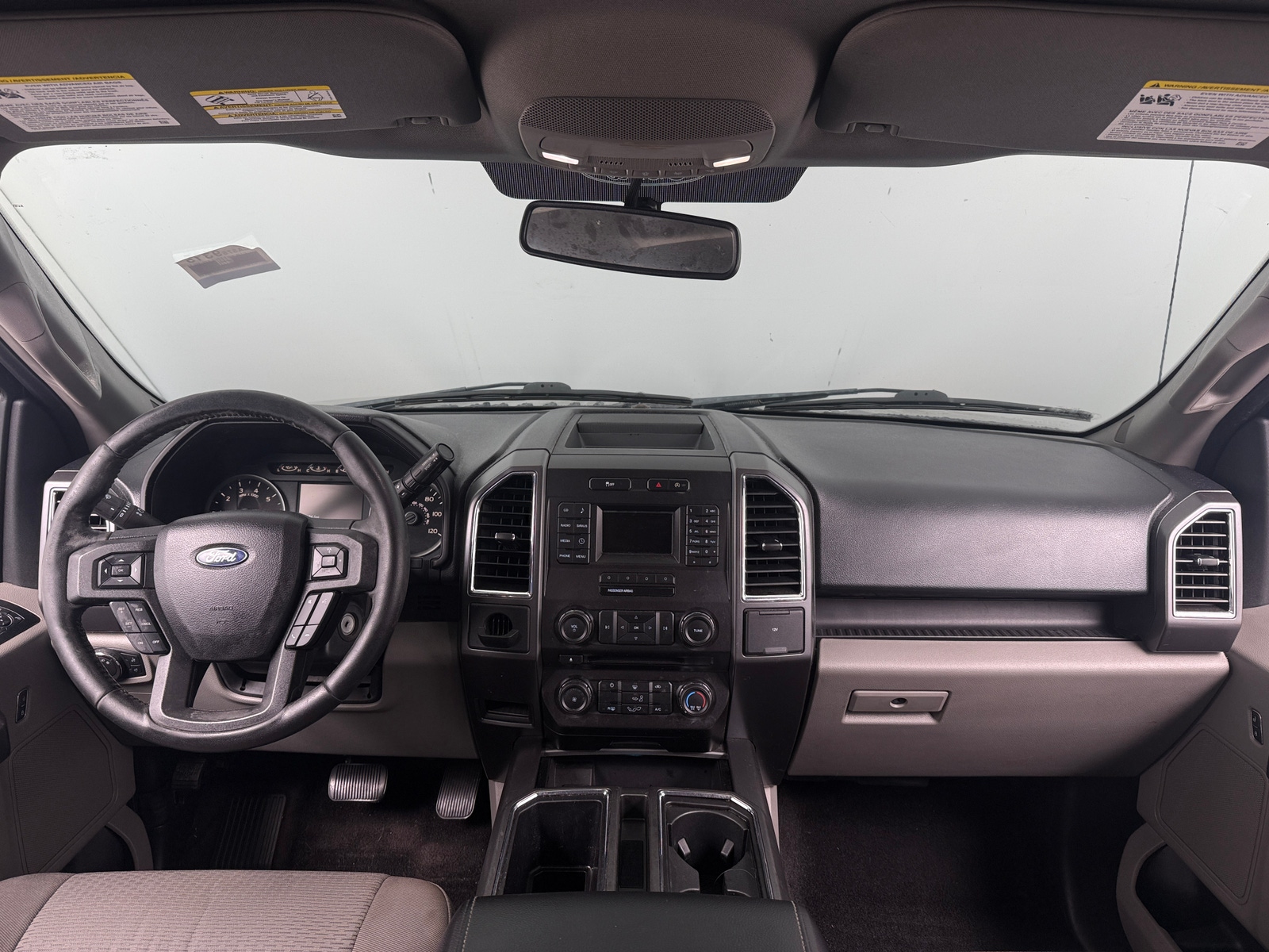 Thumbnail: 2017 Ford Econoline - 3