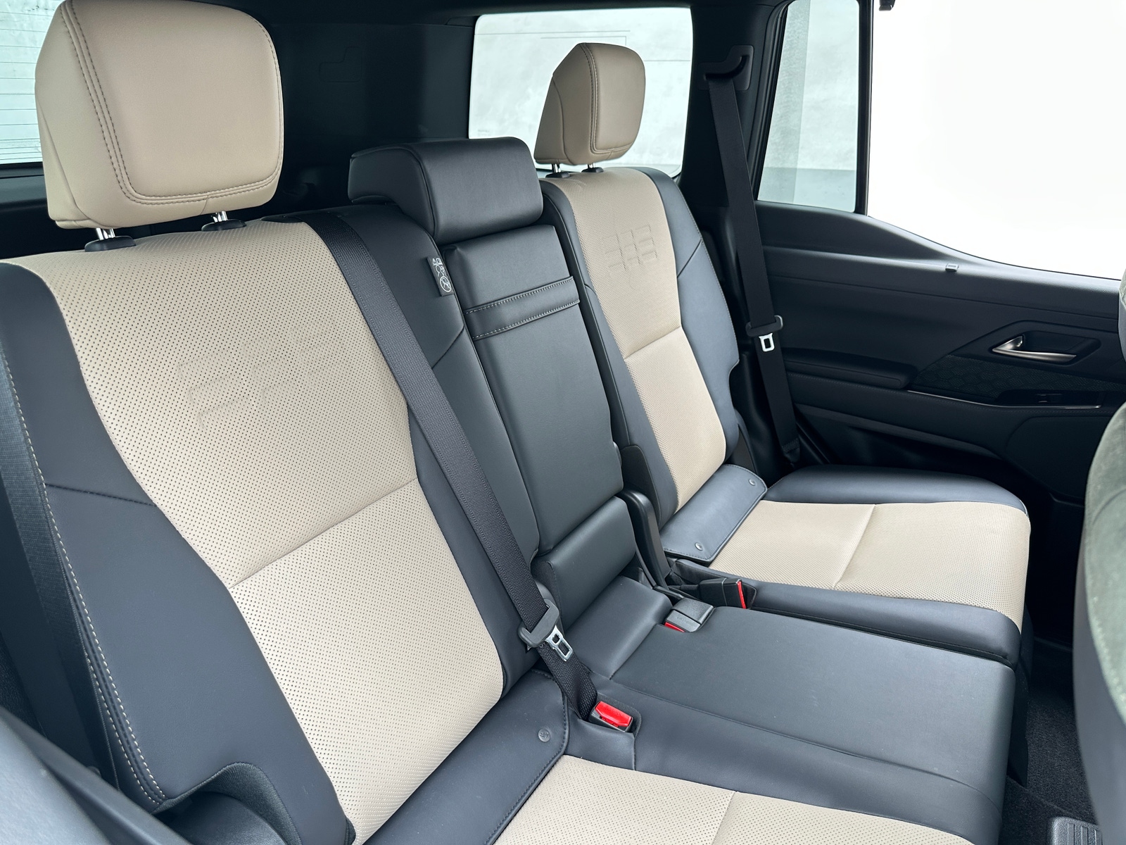 Thumbnail: 2024 Lexus GX - 5