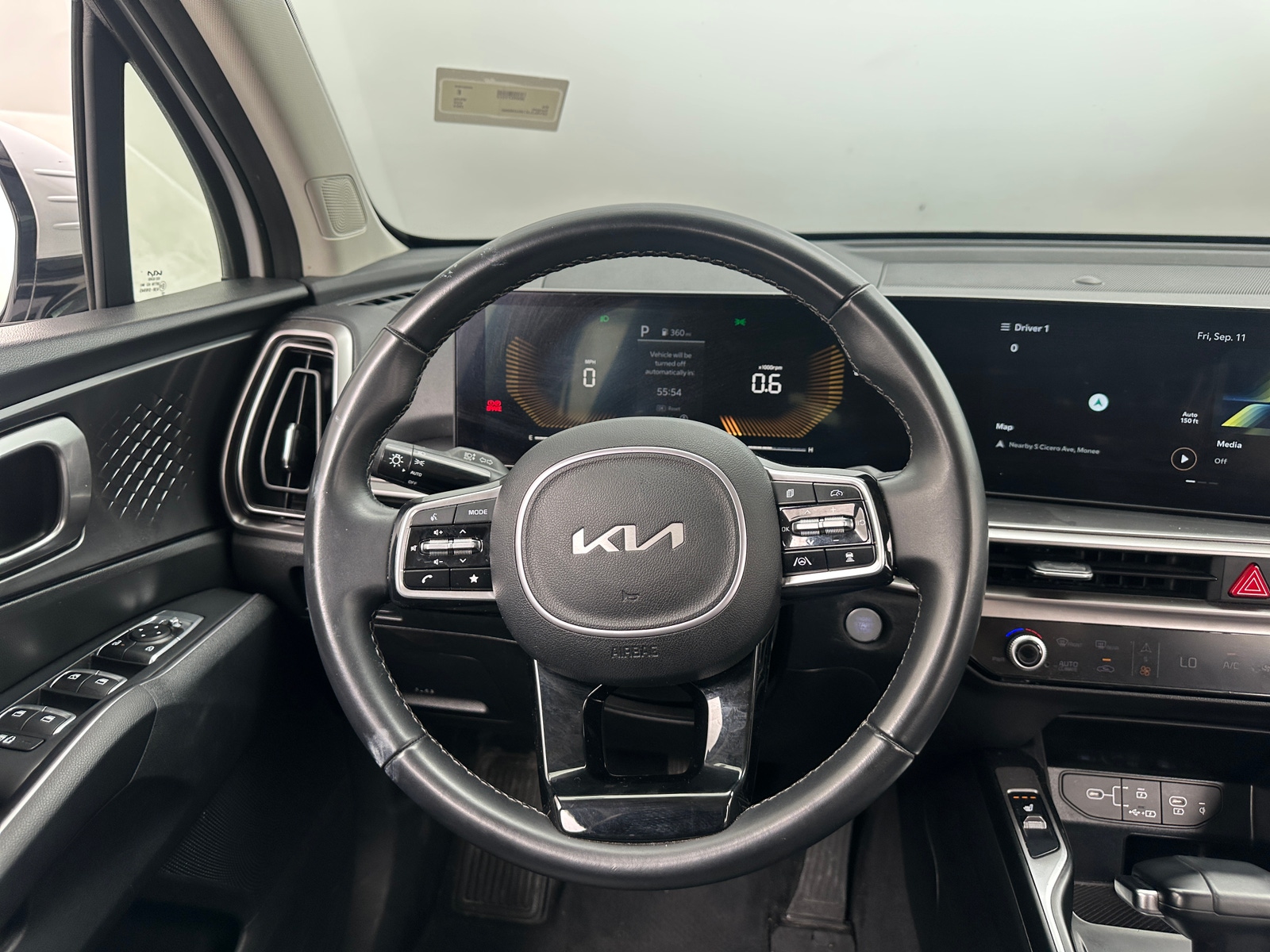 Thumbnail: 2024 Kia Sorento - 4