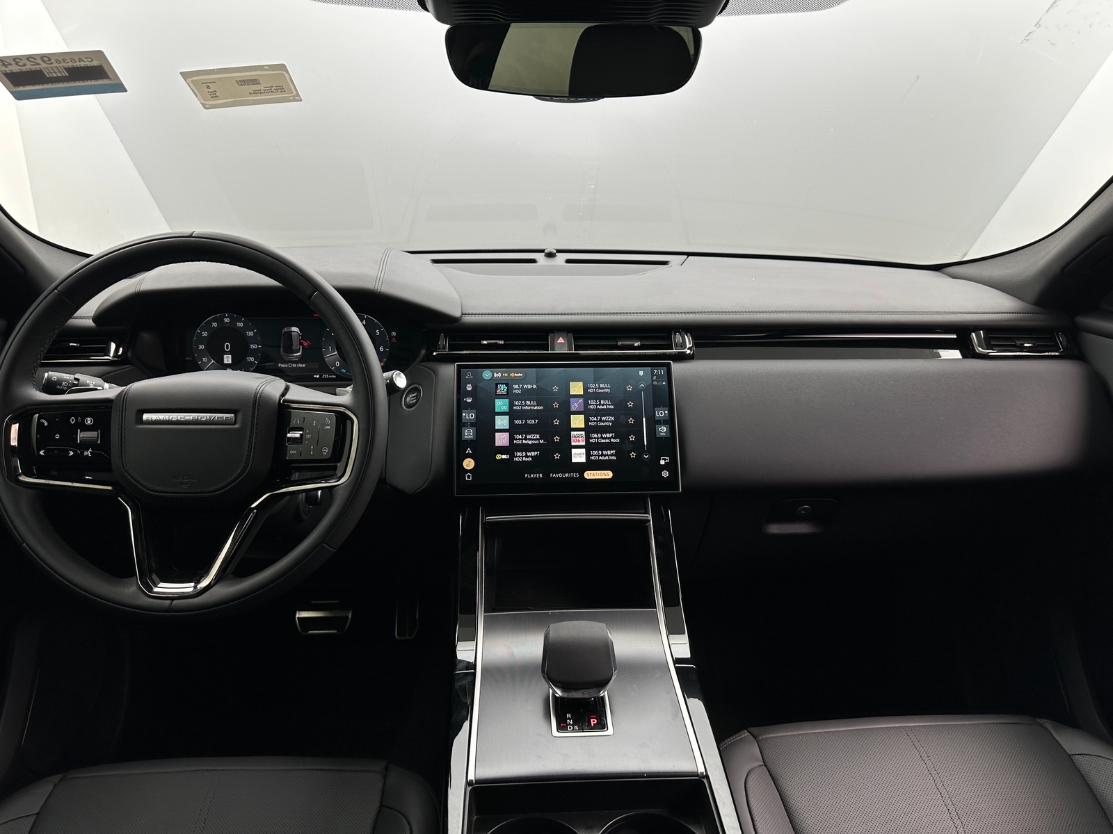 Thumbnail: 2026 Land Rover Range Rover Velar - 2