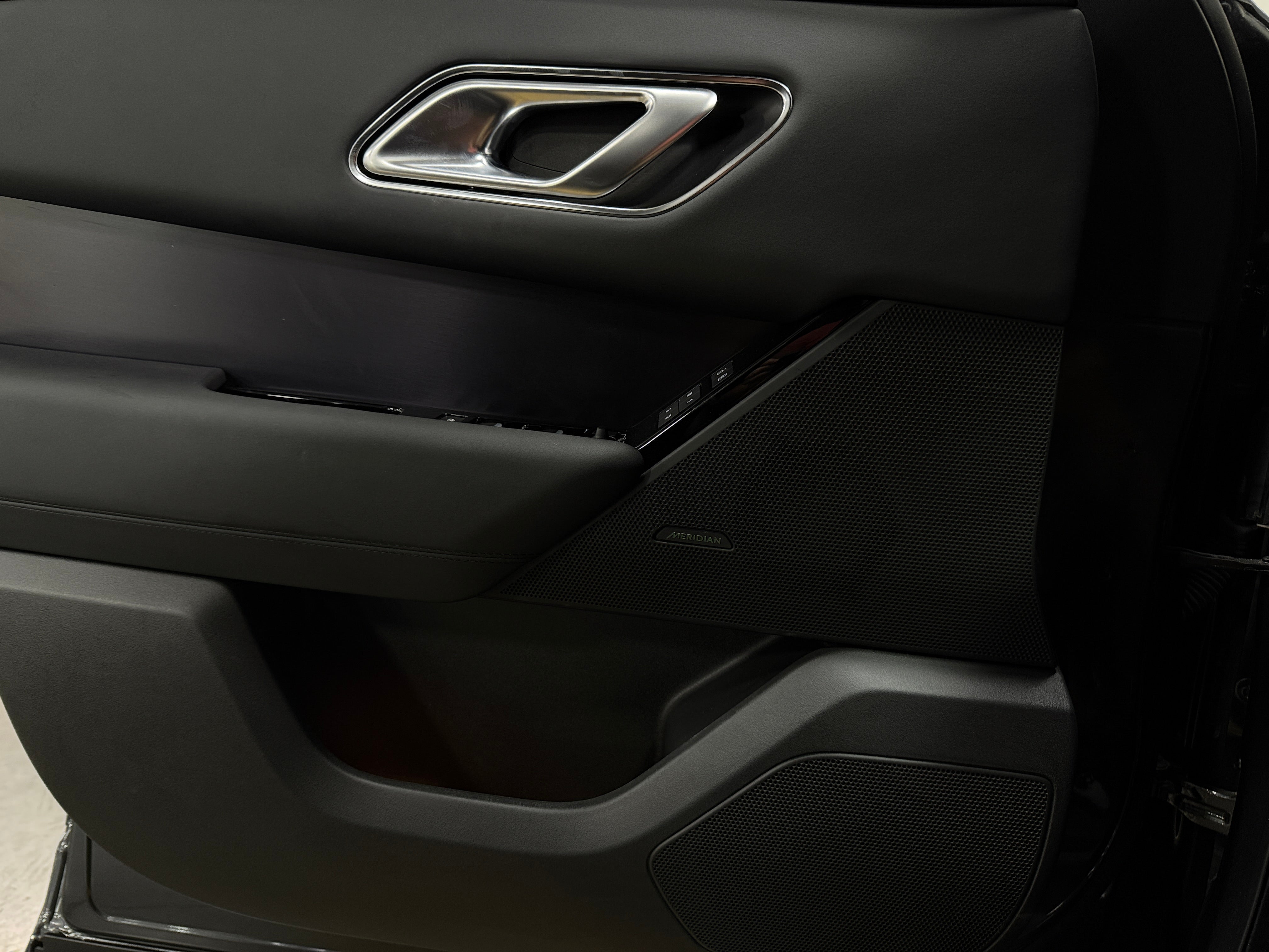 2026 Land Rover Range Rover Velar