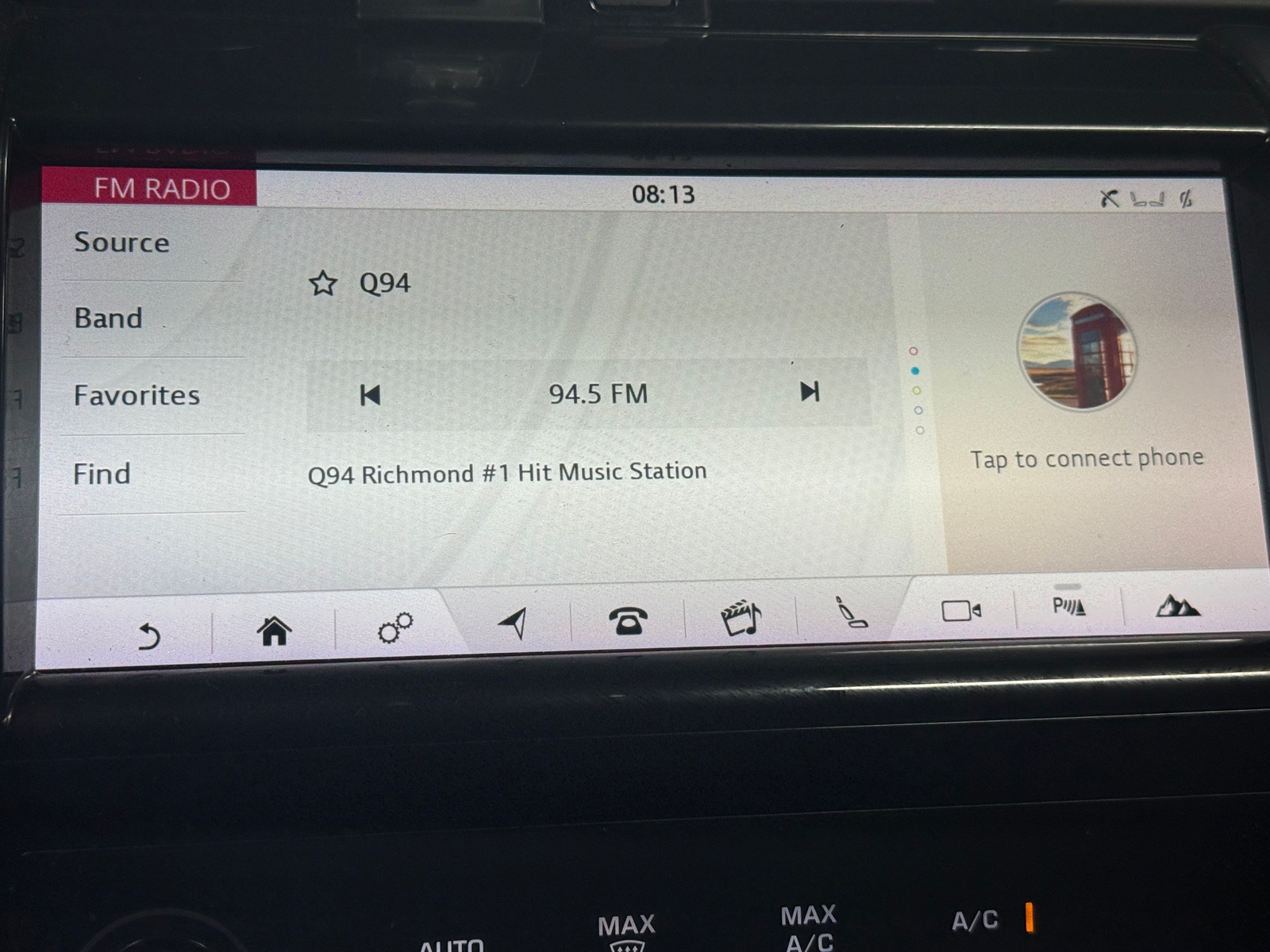 Thumbnail: 2020 Land Rover Discovery Sport - 4