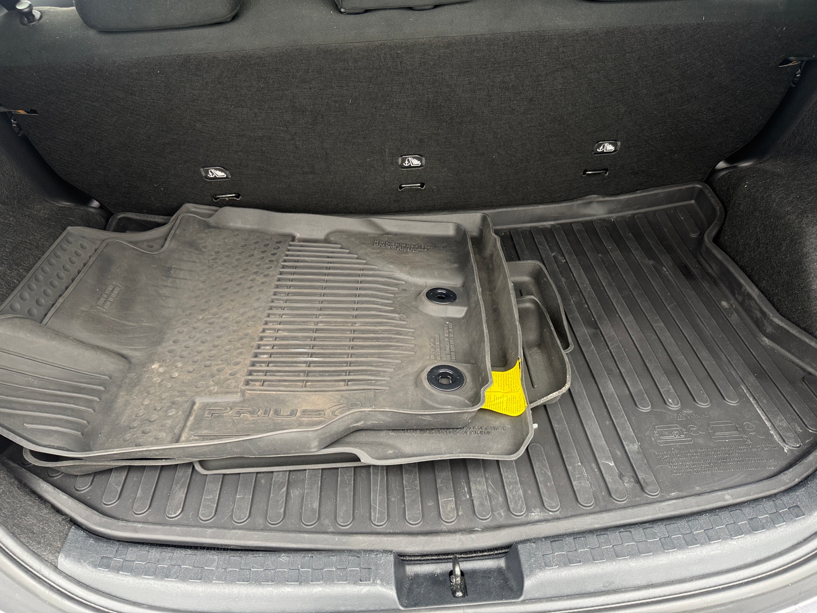 Thumbnail: 2016 Toyota Prius c - 7
