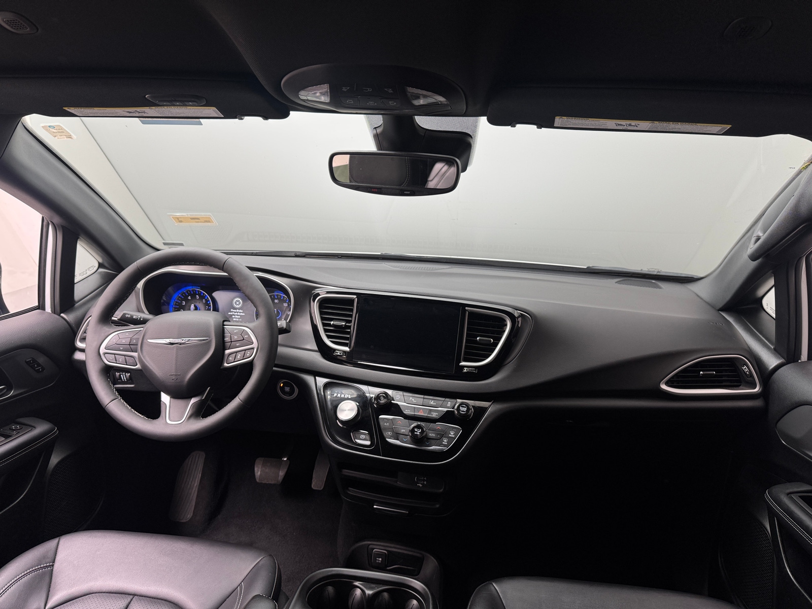 Thumbnail: 2026 Chrysler Pacifica - 2