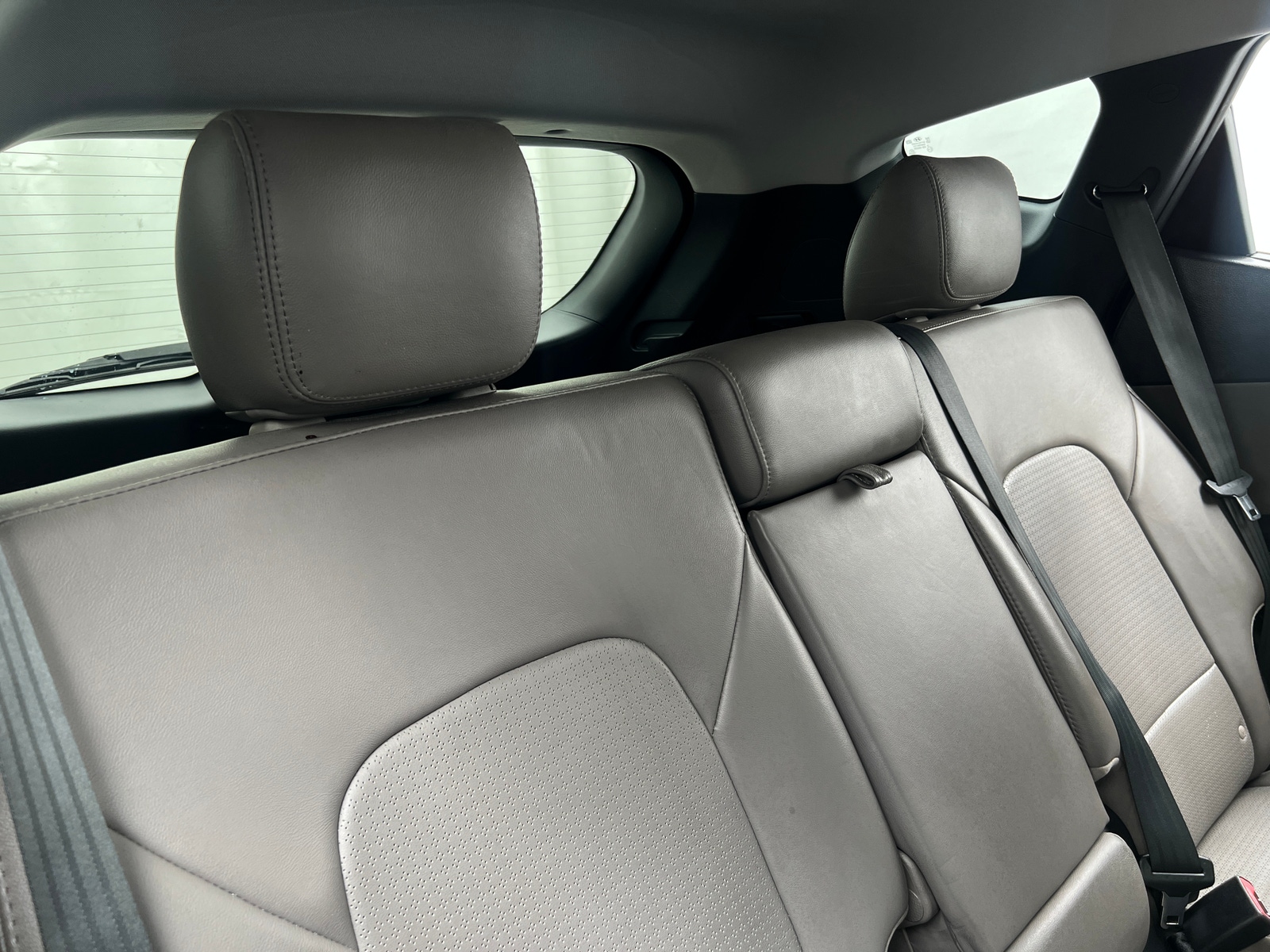Thumbnail: 2015 Hyundai Santa Fe - 5