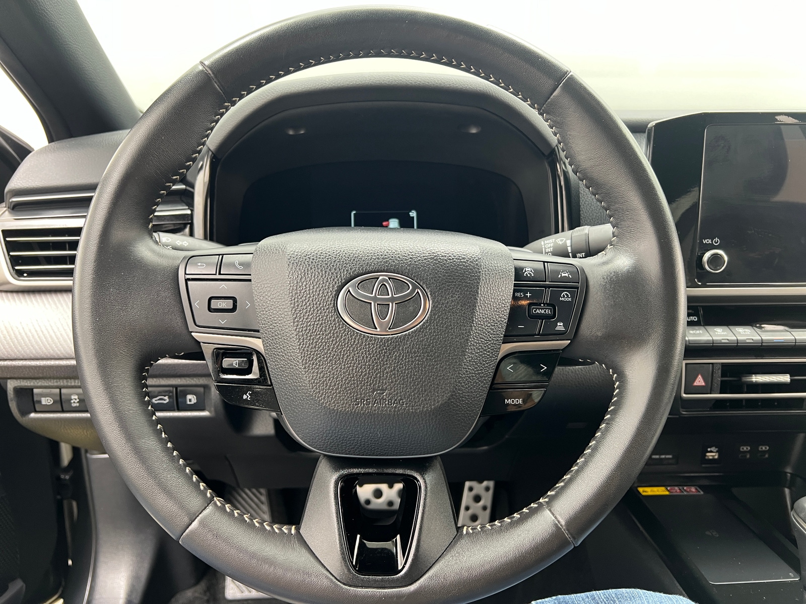 Thumbnail: 2025 Toyota Camry - 5