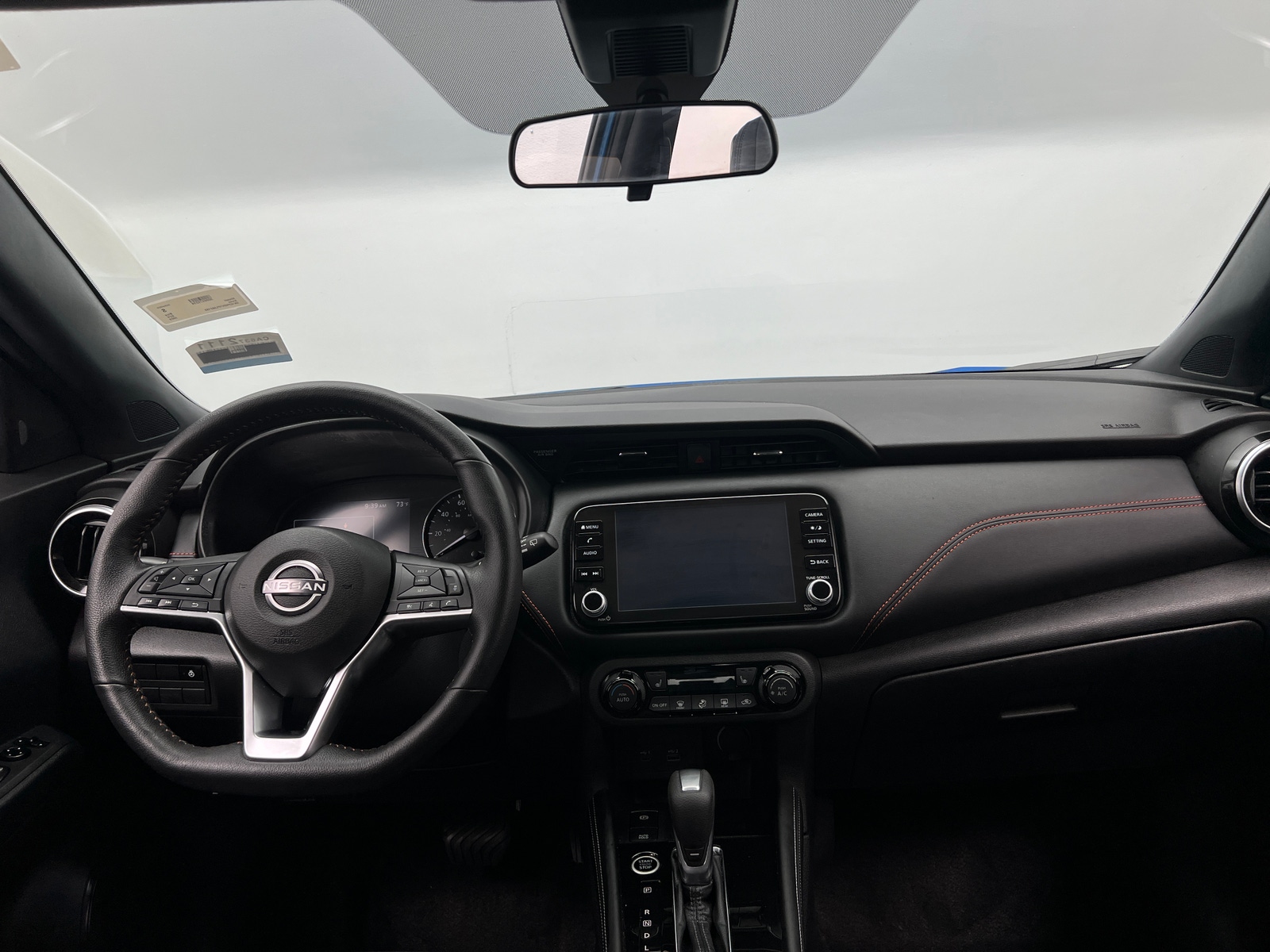 Thumbnail: 2023 Nissan Kicks - 2