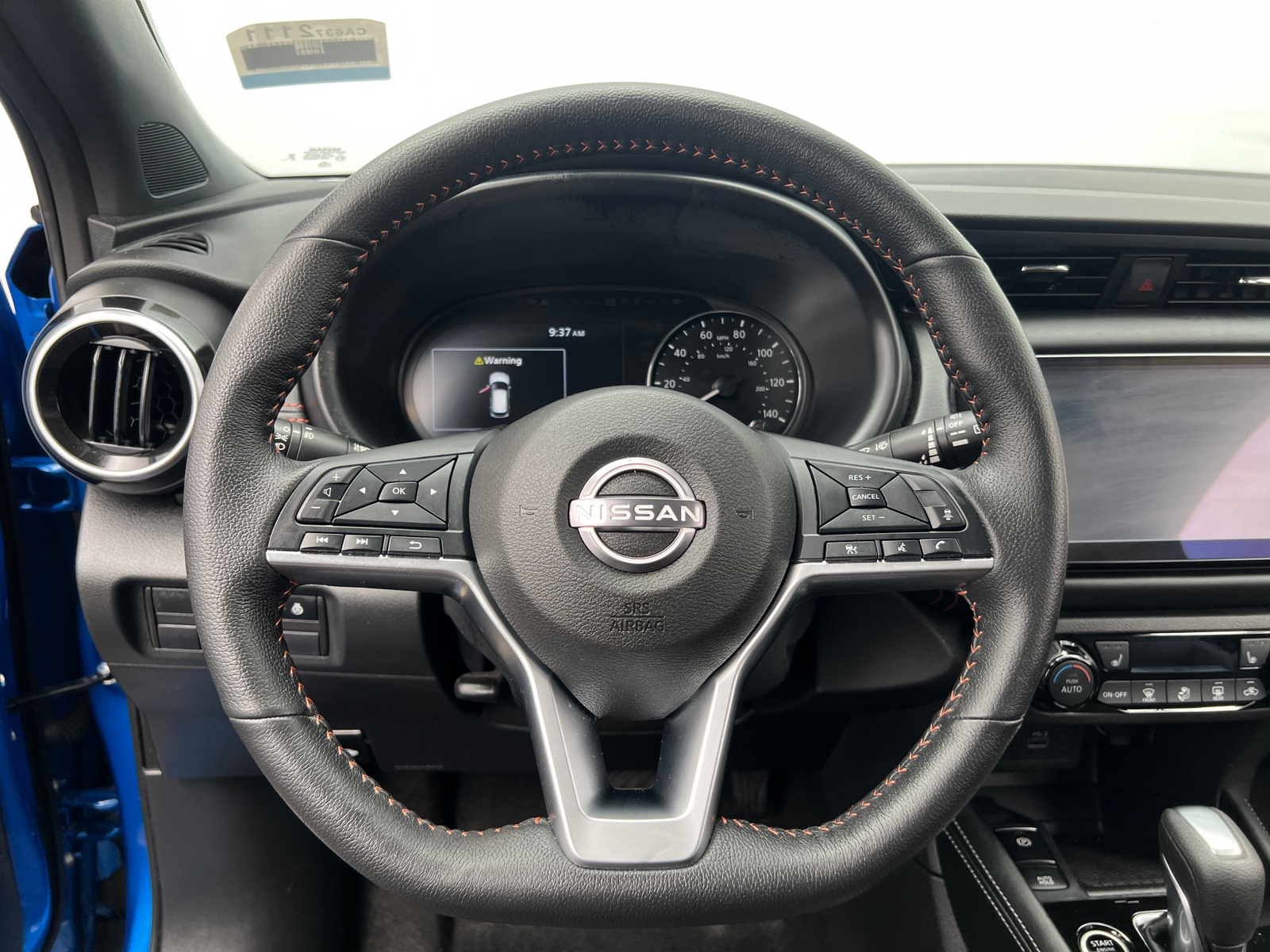 Thumbnail: 2023 Nissan Kicks - 4