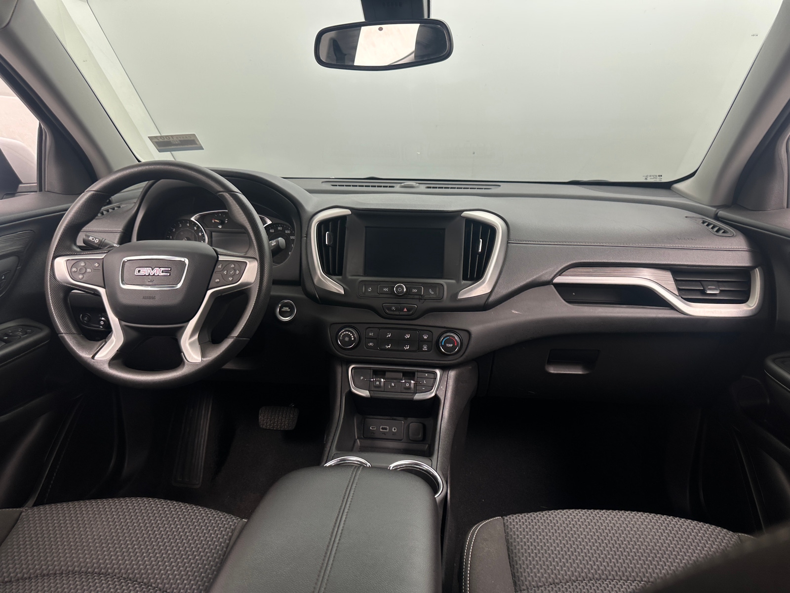 Thumbnail: 2024 GMC Terrain - 3
