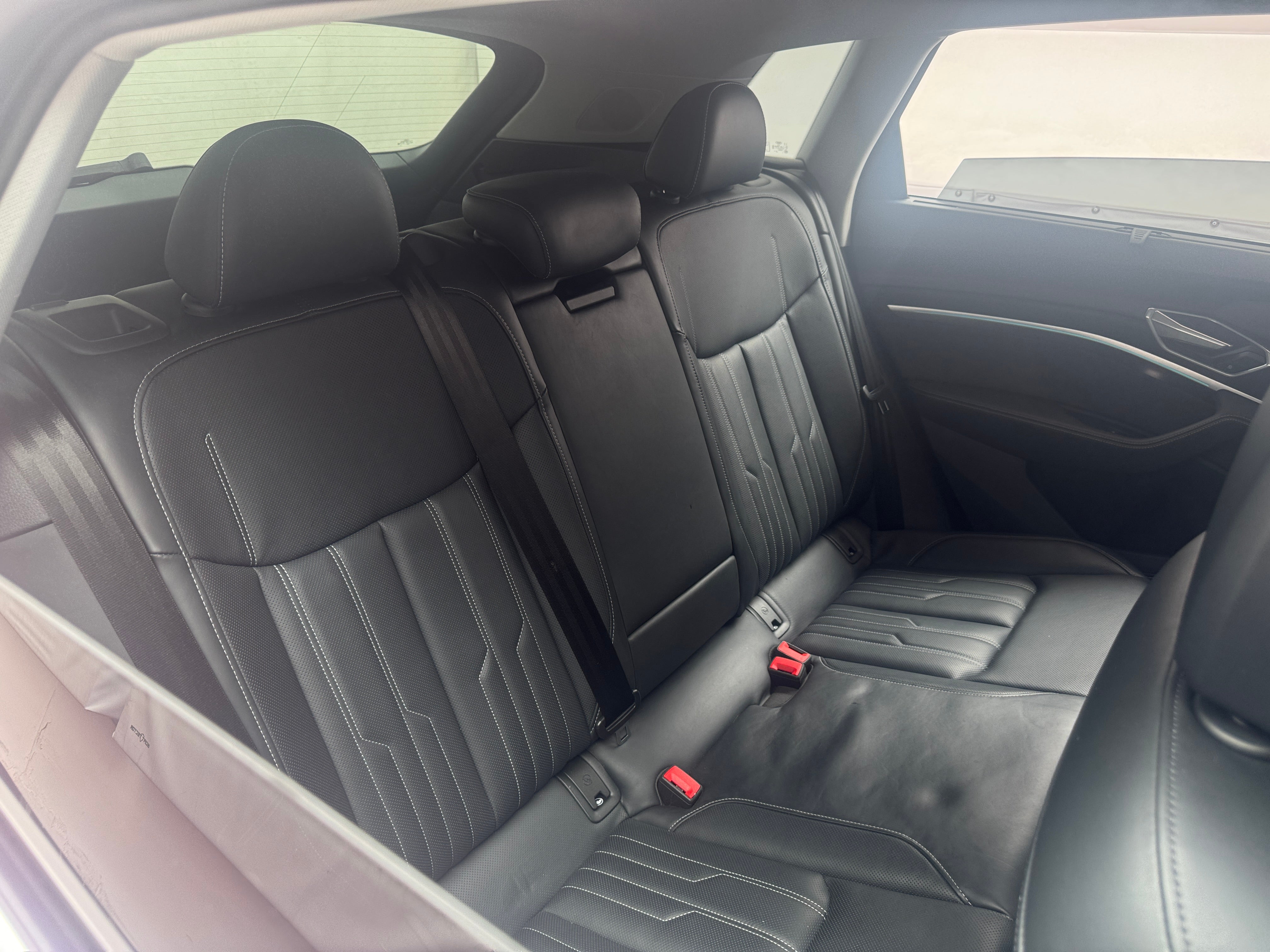 2019 Audi e-tron Prestige